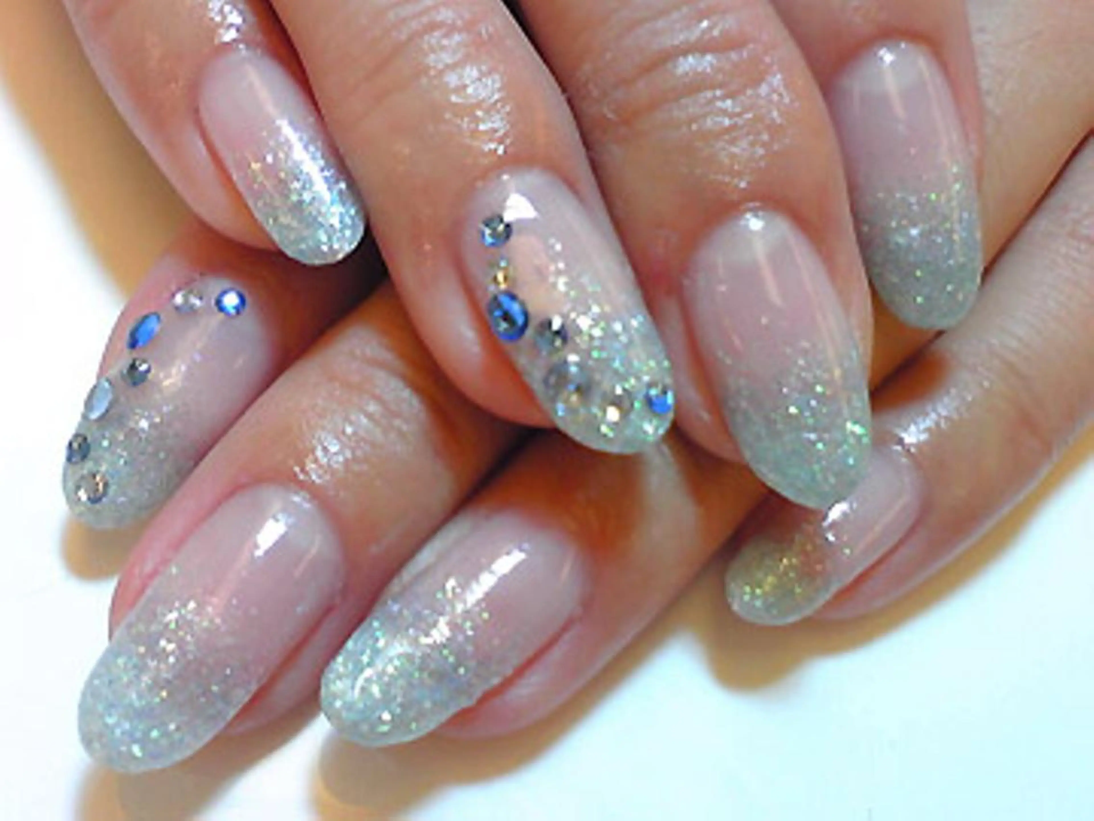 ネイル ファストネイル 笹塚店のネイルデザイン