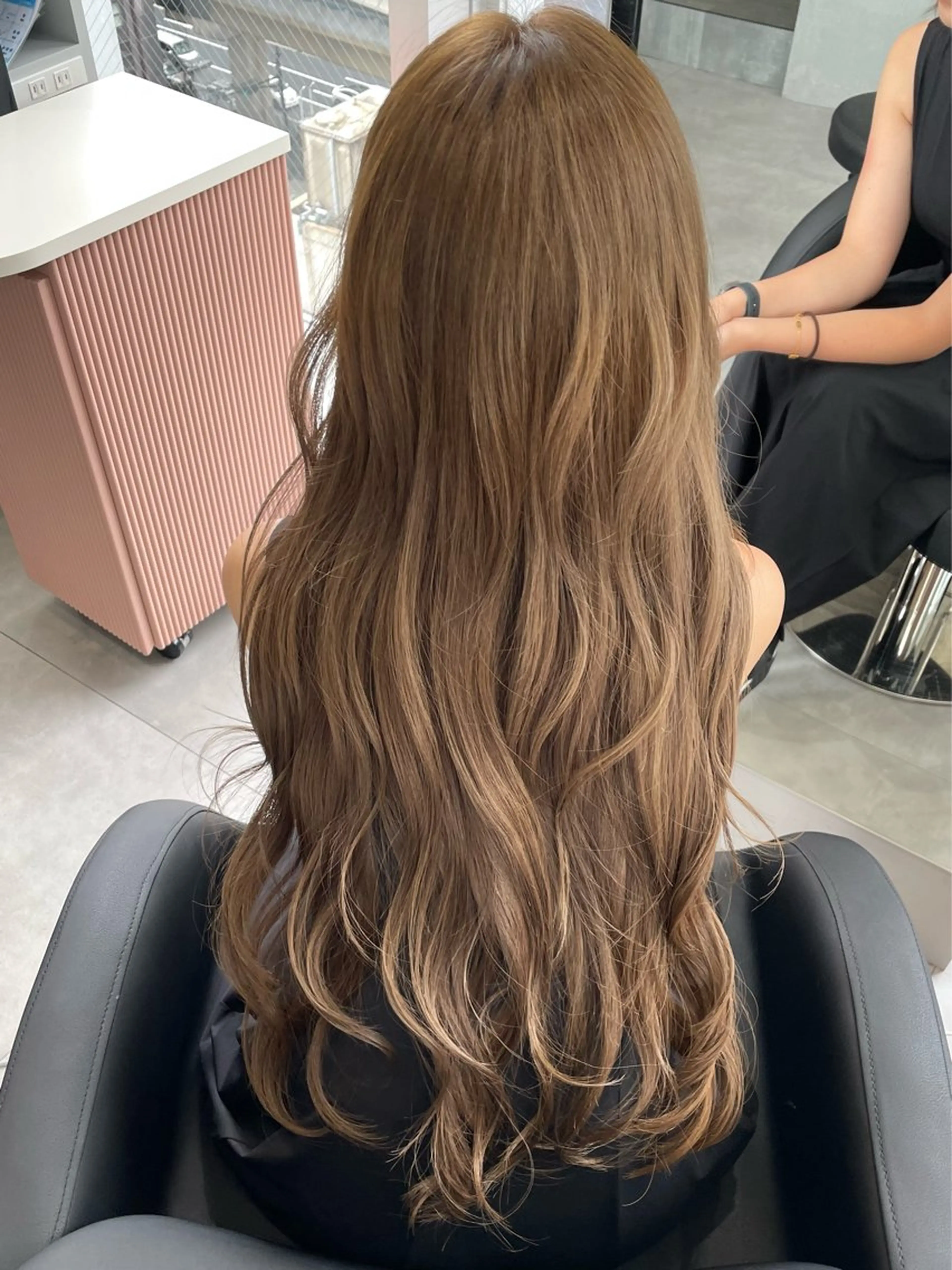 ロング 加藤 優眞のヘアスタイル