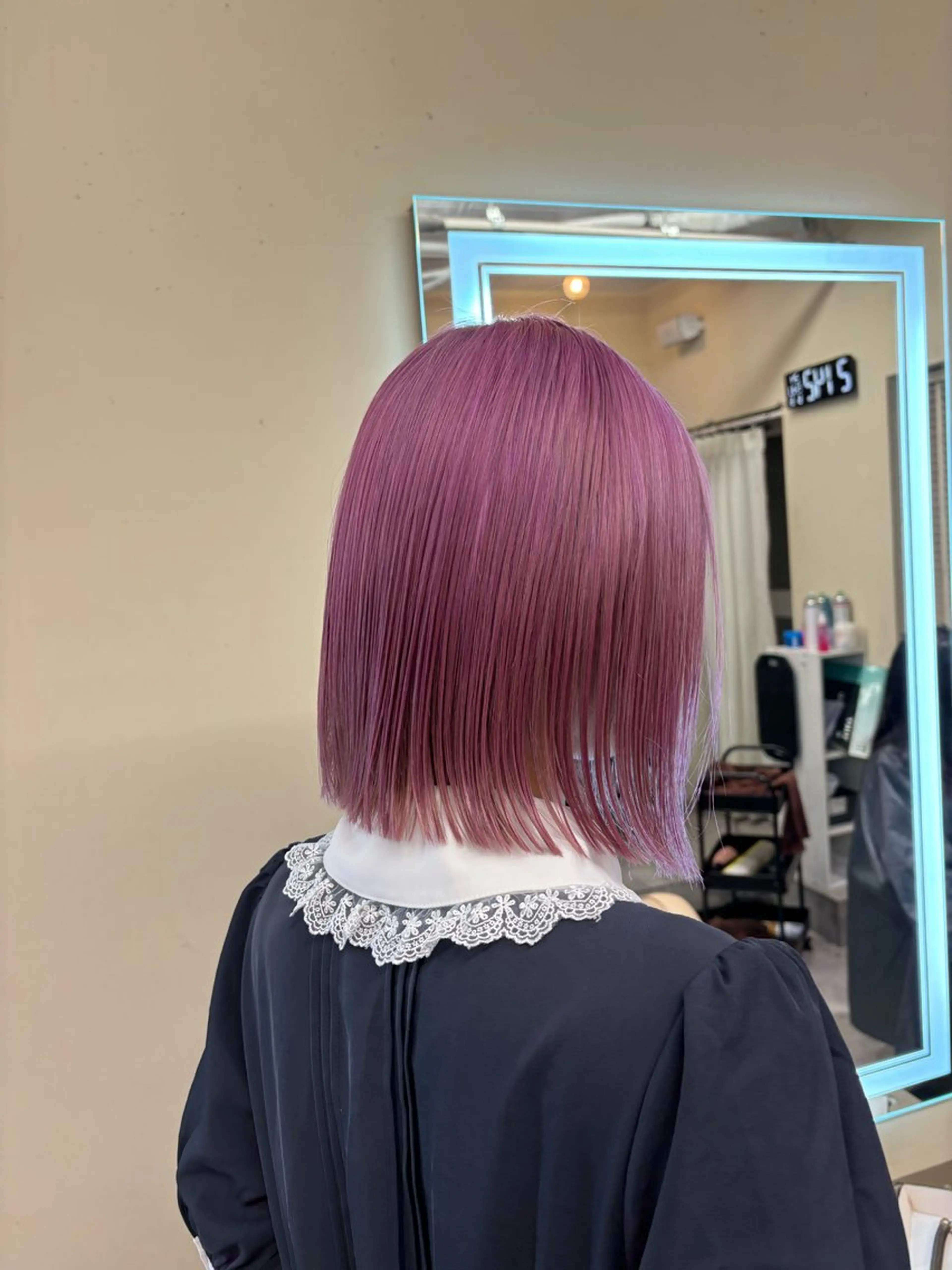 ショート カラー カット ヘアカラー ブリーチ&似合せボブ 田中寛十のヘアスタイル