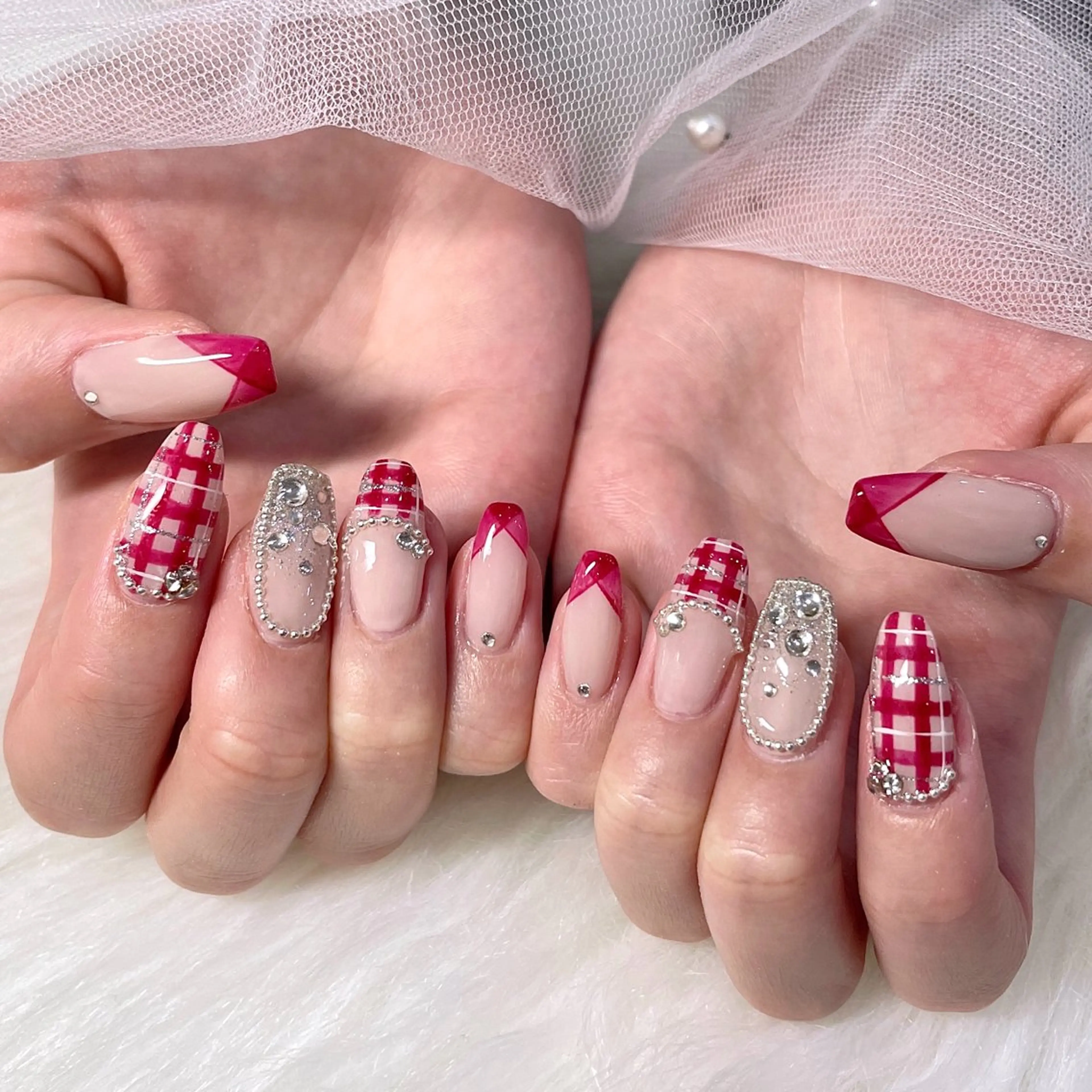 ネイル ハンドネイル NAAZ nail所属・NAAZ nail Miのネイルデザイン