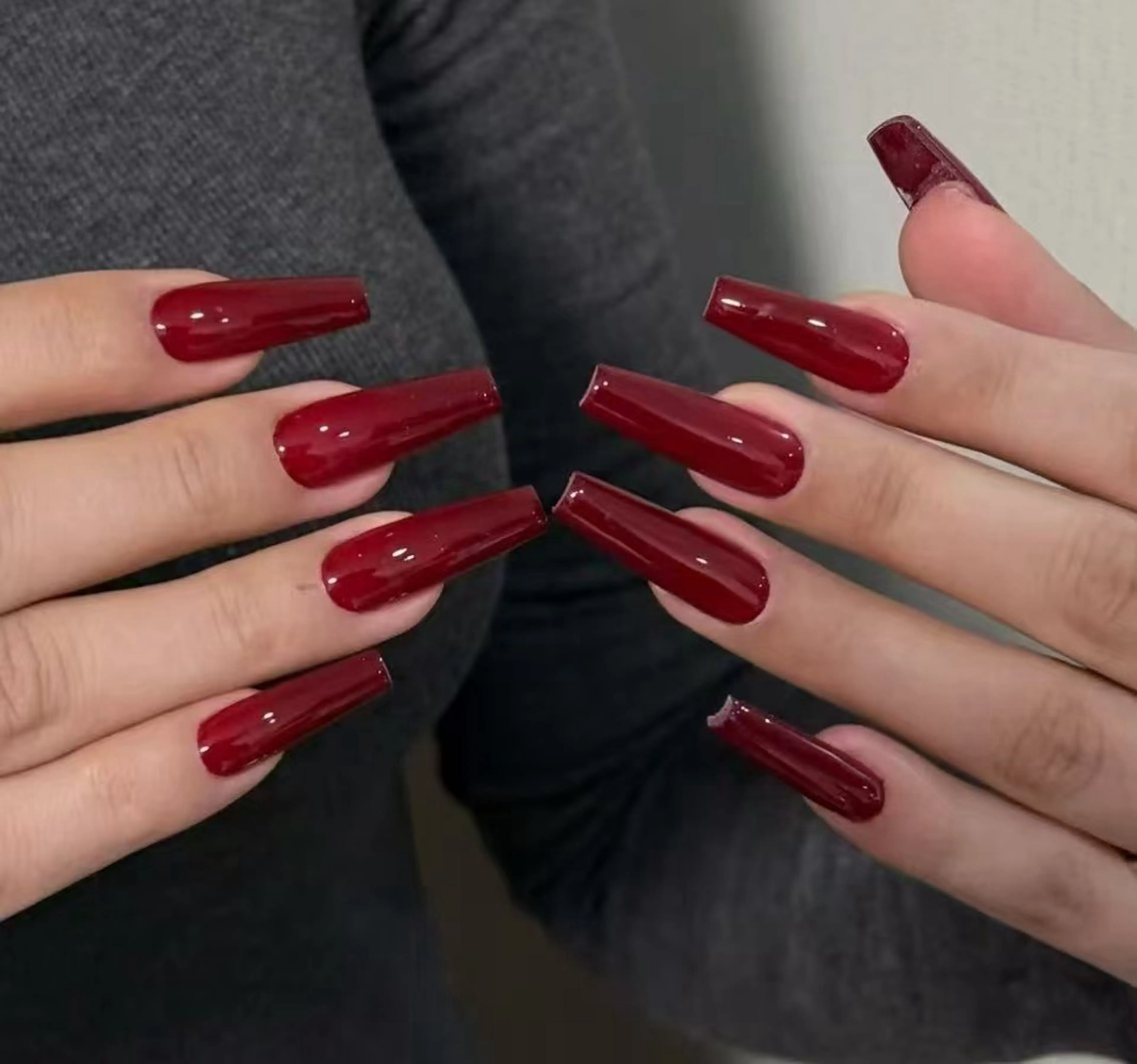 ネイル オーロラネイル フラワーネイル フットネイル フレンチネイル ジェルネイル ハンドネイル 相沢 さやかのネイルデザイン