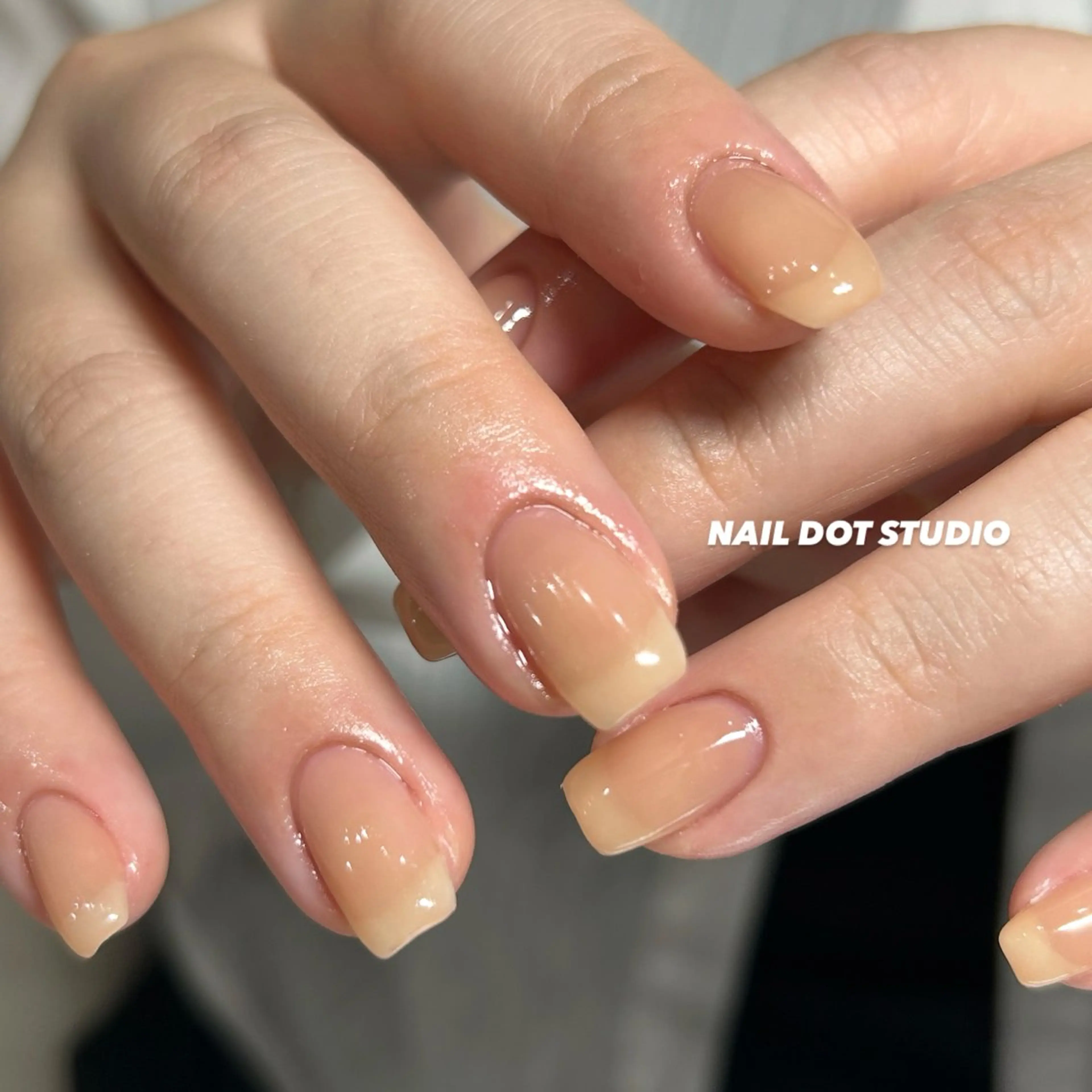 ネイル ハンドネイル NAIL DOT STUDIO　aiのネイルデザイン