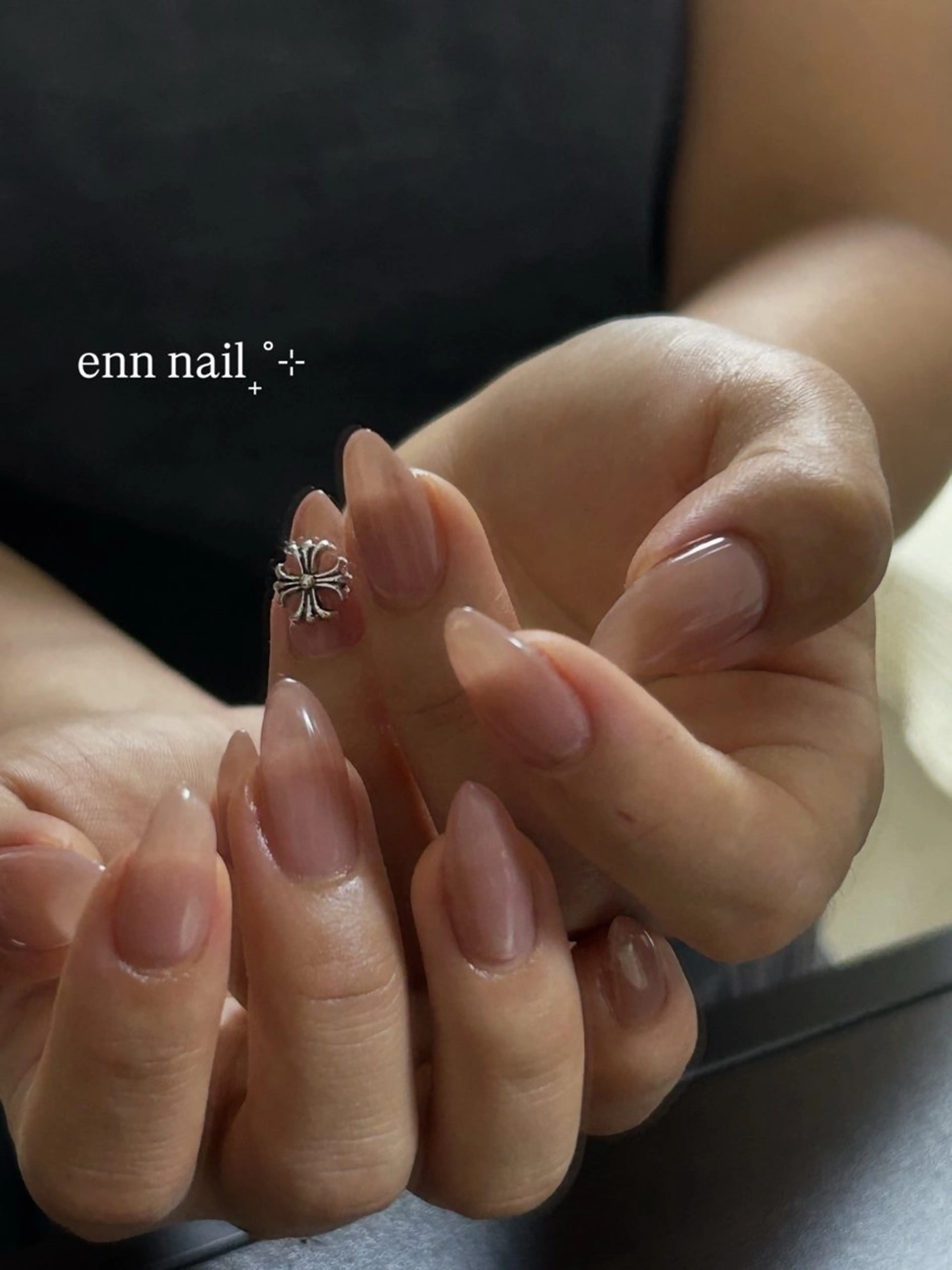 ネイル ワンカラーネイル シンプルネイル karen プライベートサロンのネイルデザイン
