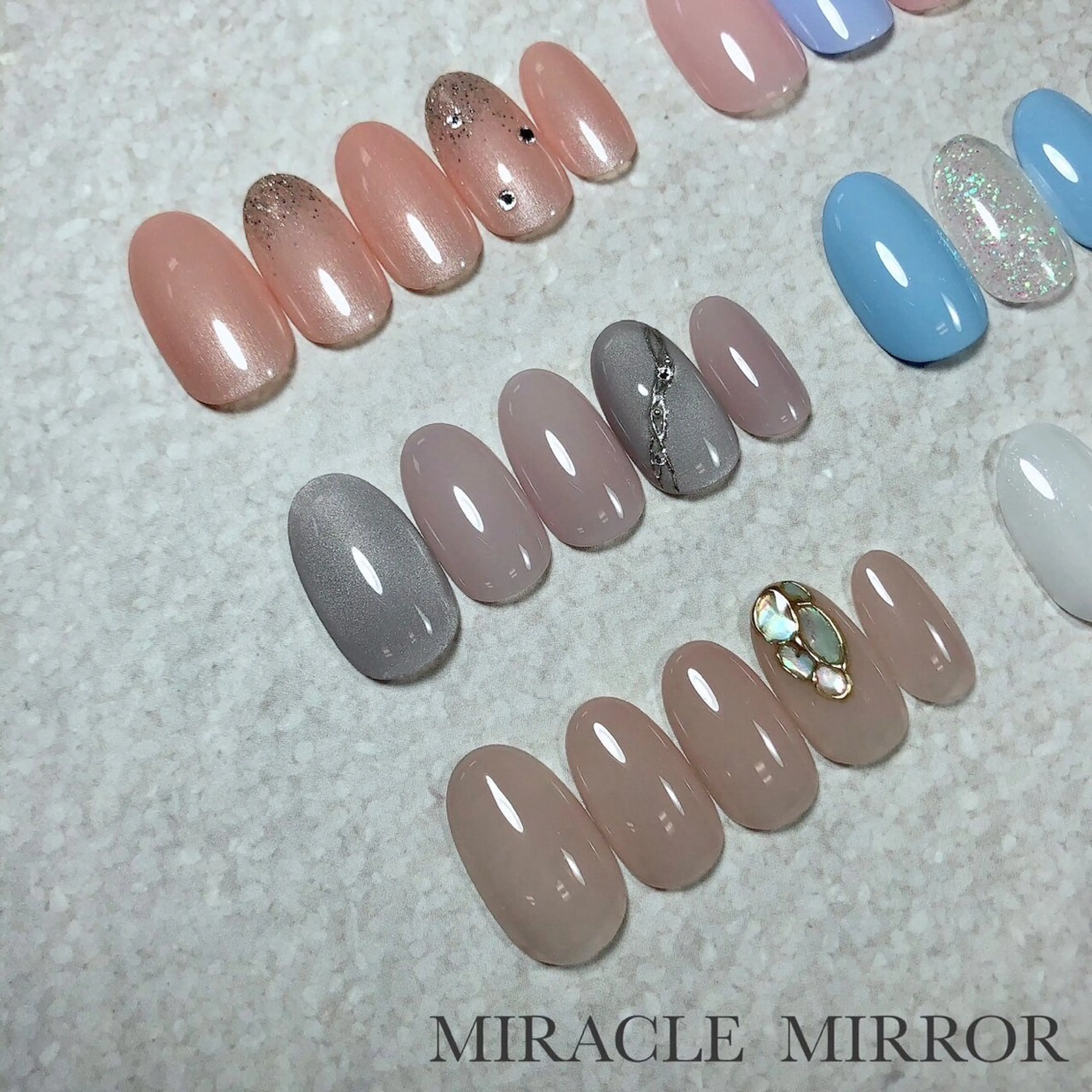 ネイル ジェルネイル ミラクルミラー 町野のネイルデザイン