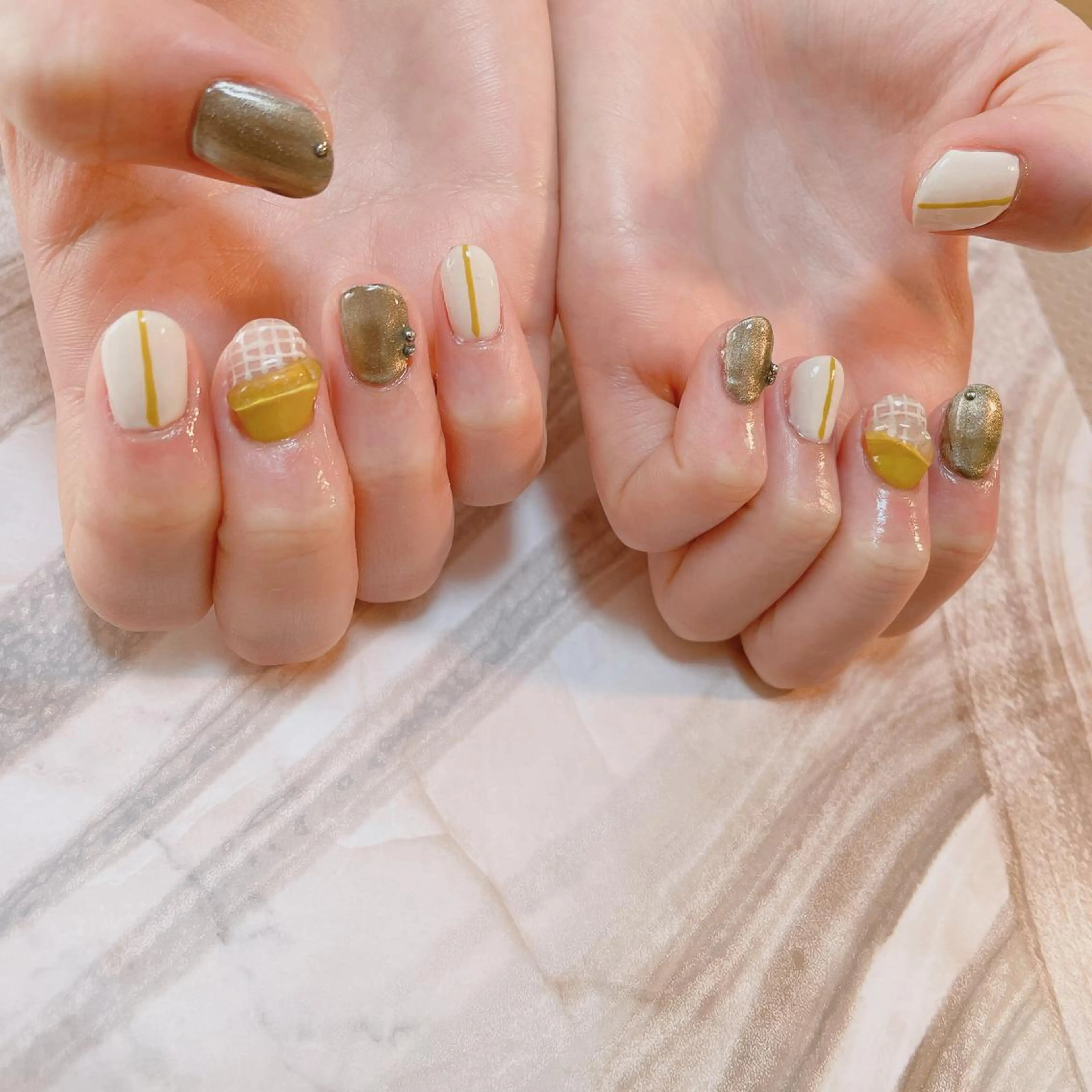 ネイル ハンドネイル nakamoto yuukaのネイルデザイン