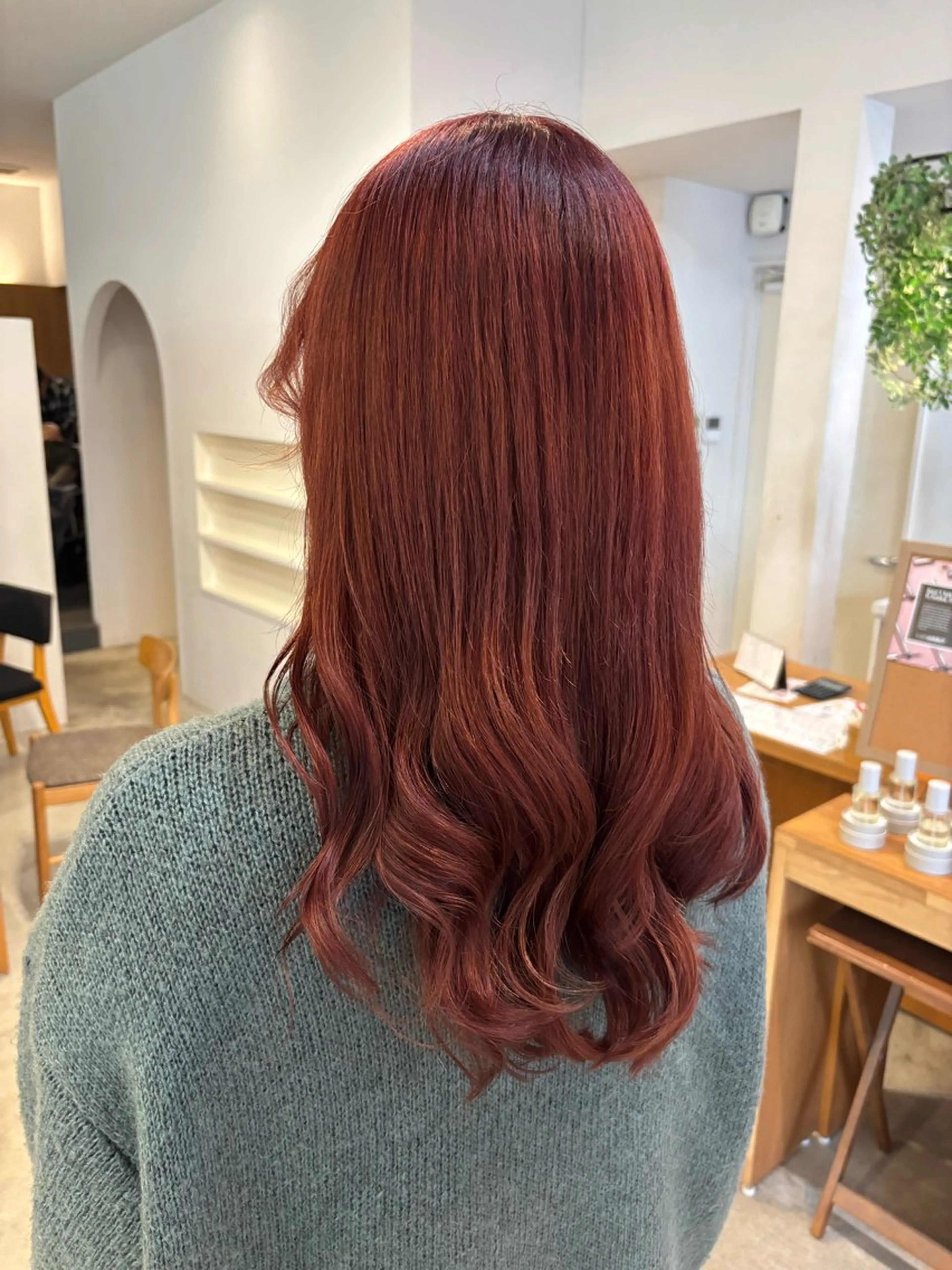 セミロング カラー ブリーチ ブリーチなしカラー レッドカラー 髪質改善 ヘアカラー トリートメント カノエ小郡/髪質改善 /小野　静水のヘアスタイル