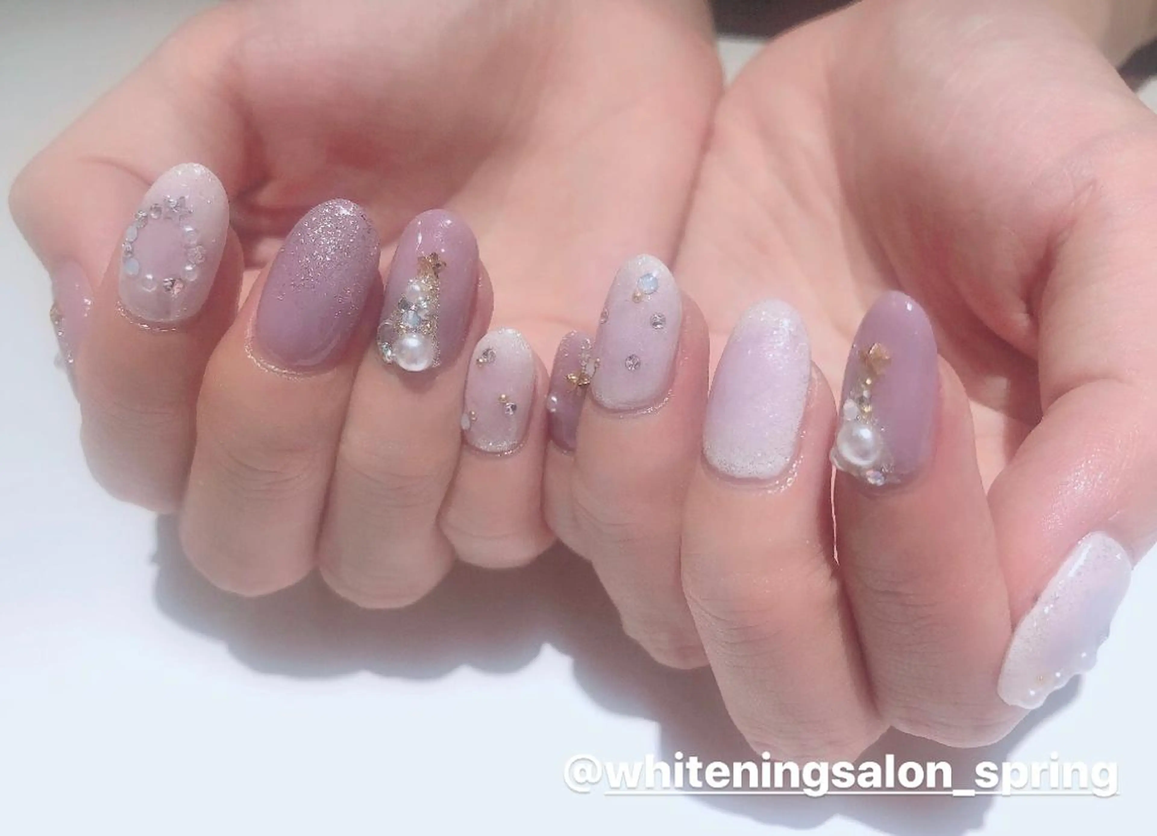 ネイル Nakao Hitomiのネイルデザイン