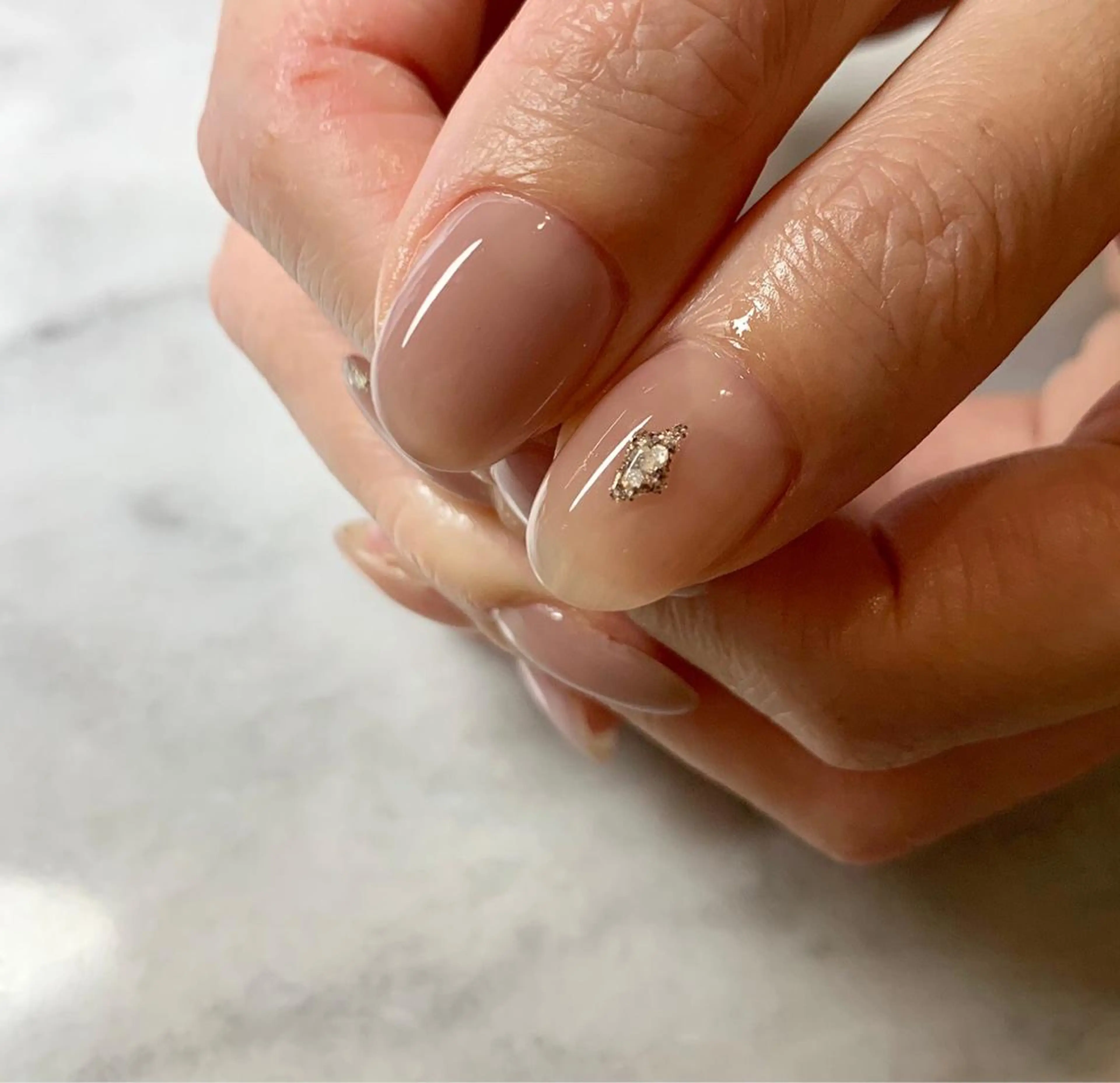 ネイル ジェルネイル シンプルネイル EMIKOのネイルデザイン