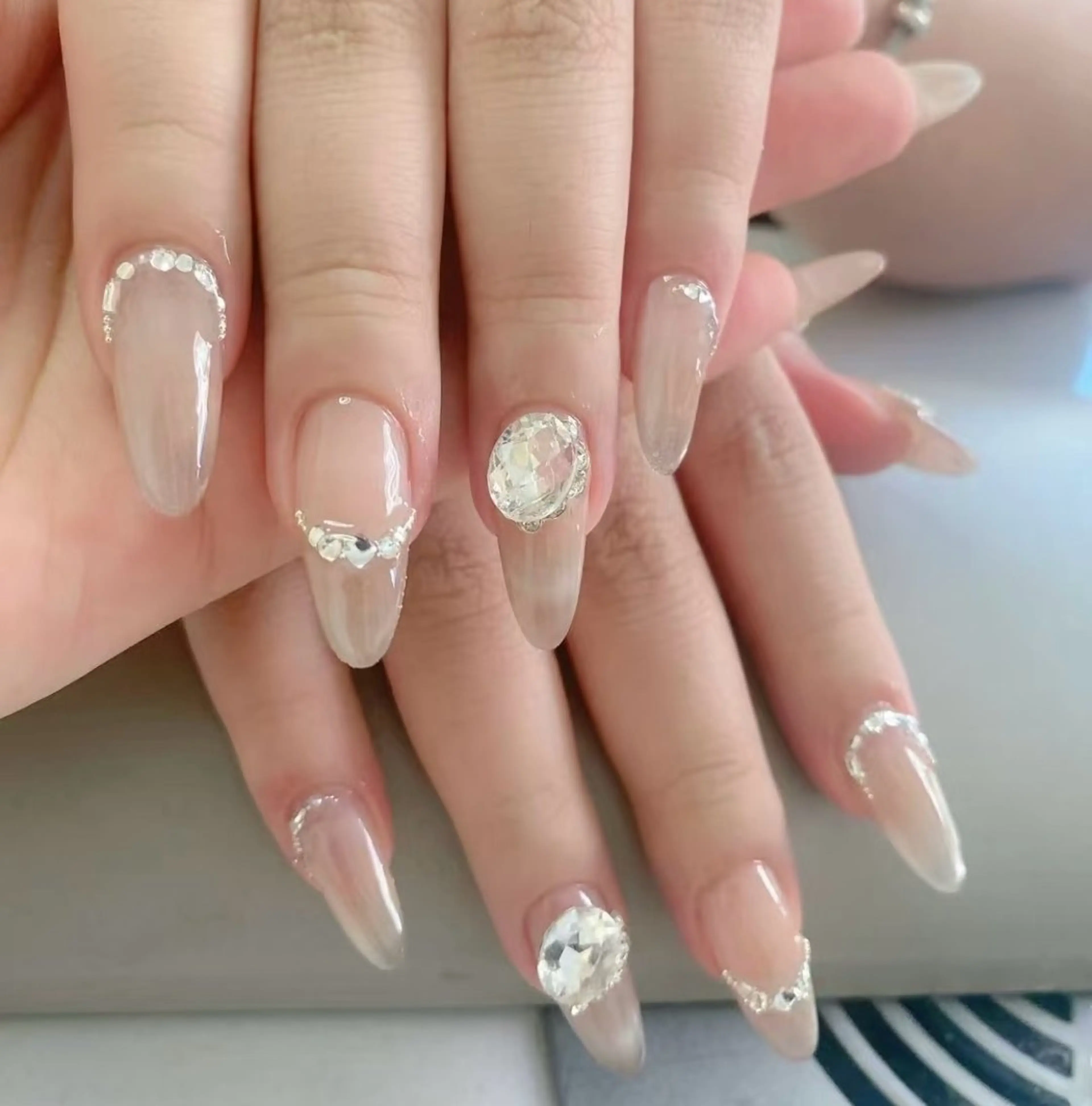 ネイル 高木 維麗絲のネイルデザイン