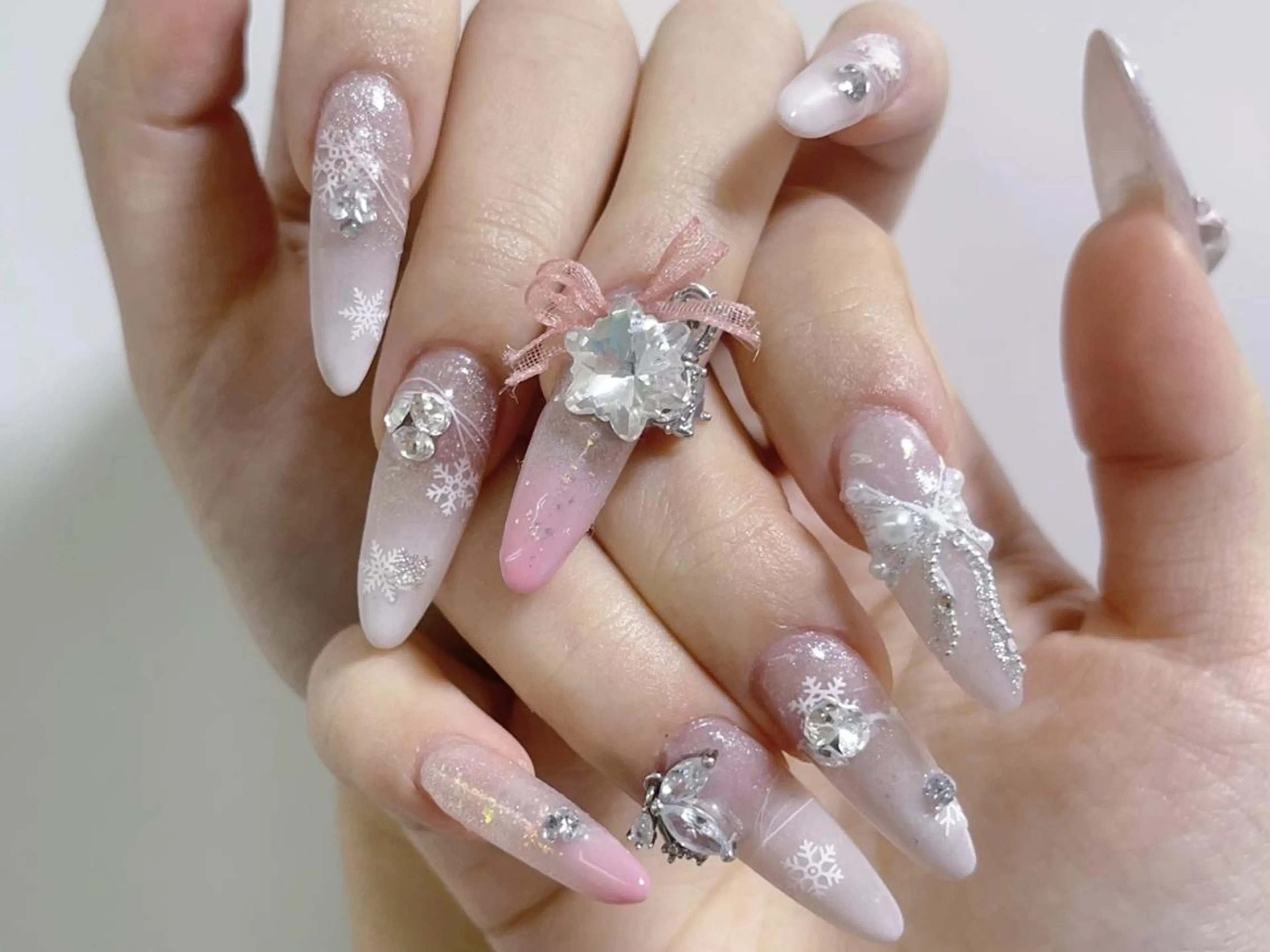 ネイル 🦋y y Nail 🤍のネイルデザイン