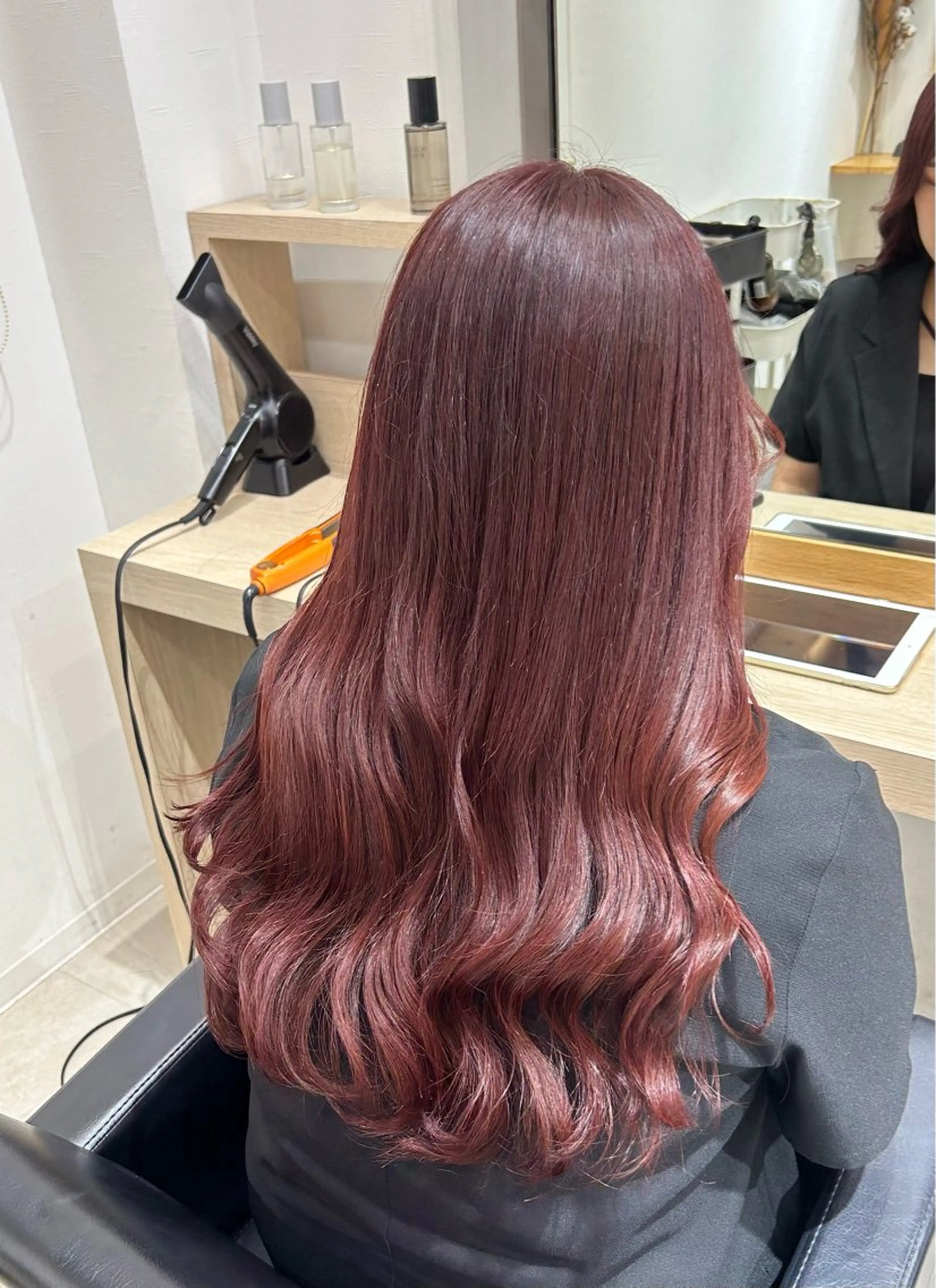 ロング カラー カット ヘアカラー トリートメント 🤍透明感/韓国風 🤍サクラギヒトミのヘアスタイル