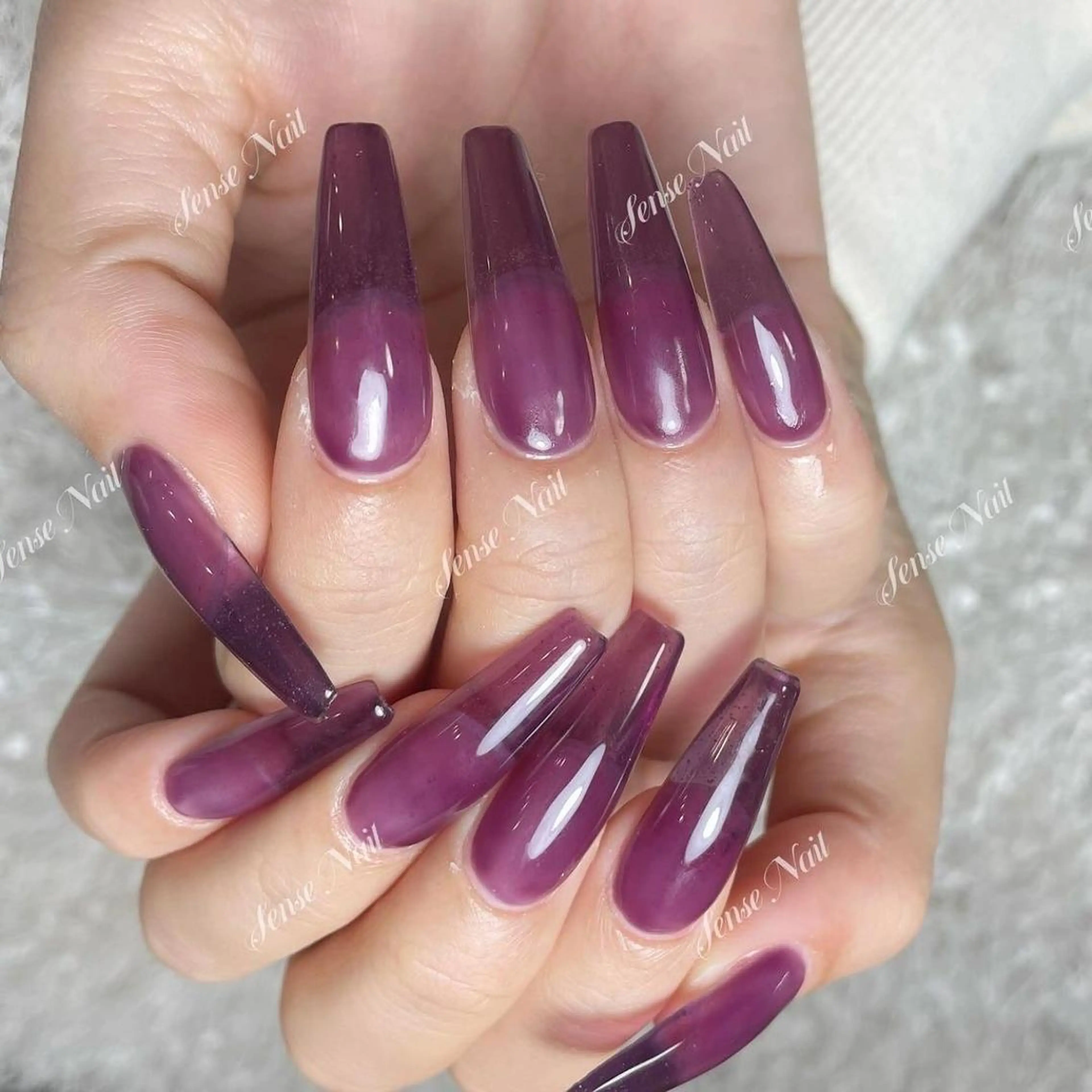 ネイル ハンドネイル ハンドケア 🌷 Mooning 🌷のネイルデザイン