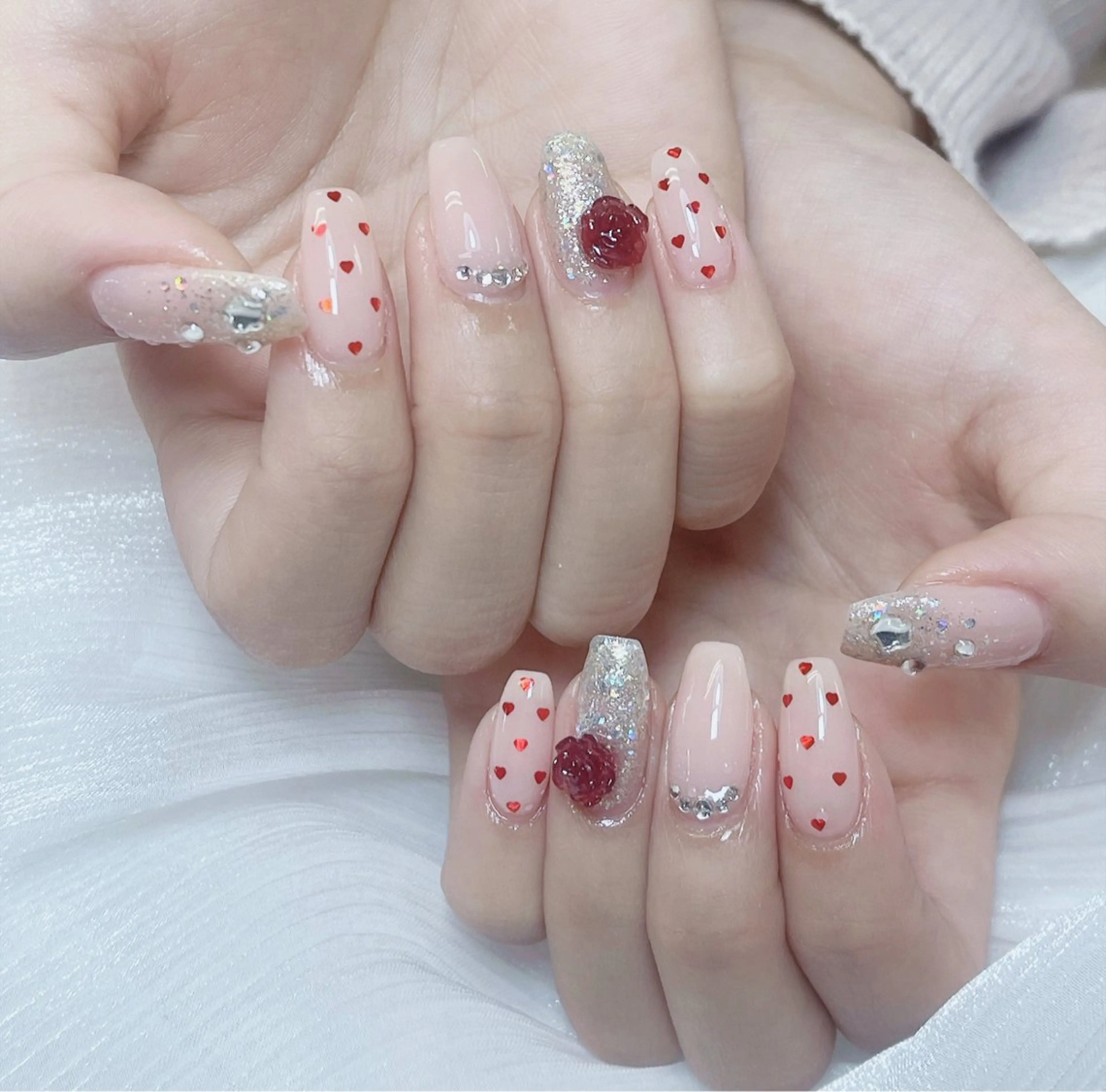 ネイル ハンドネイル Tini ANA.CHUOのネイルデザイン