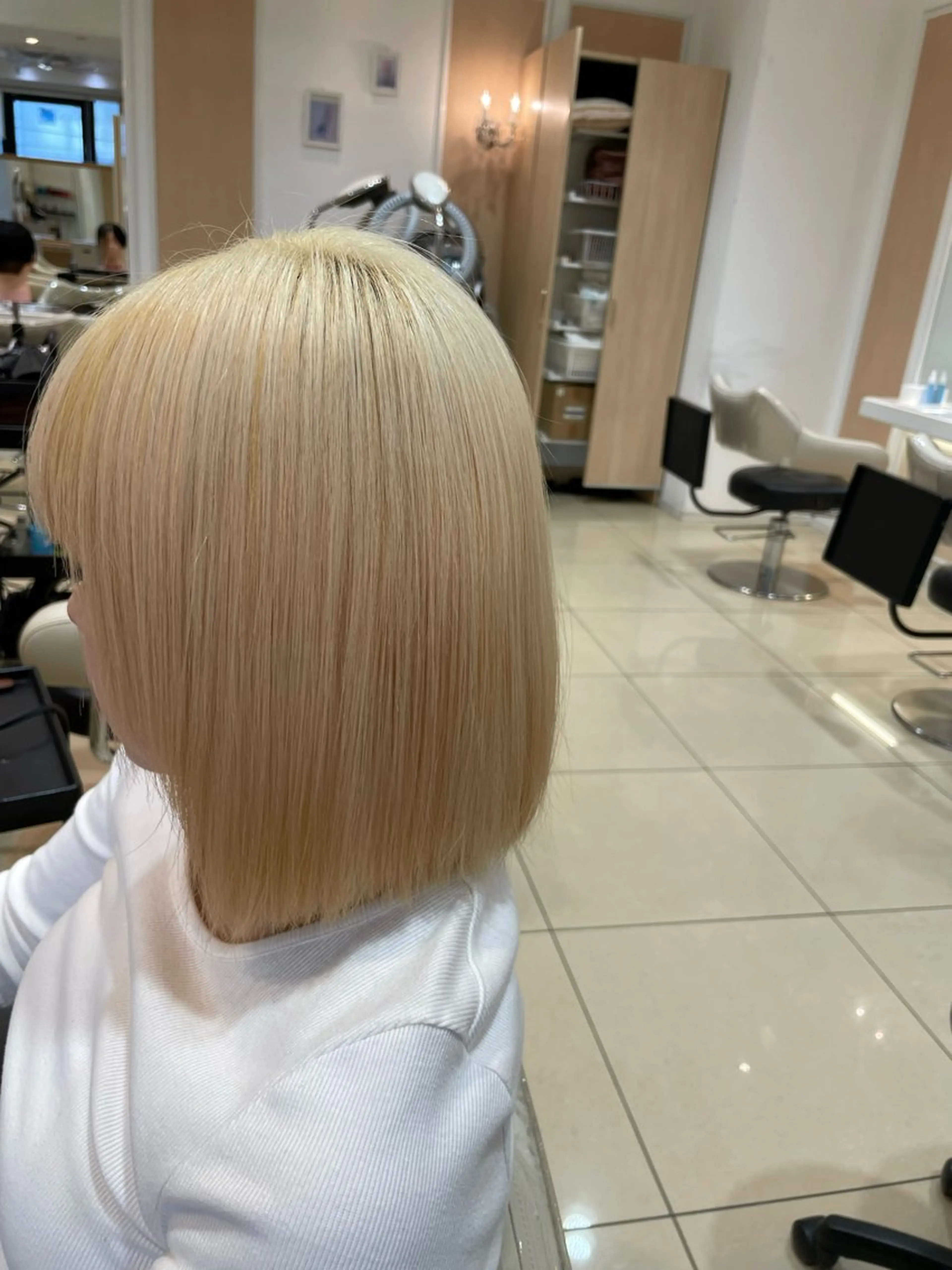 ショート カラー ✩𝐴𝑠ℎ 中目黒 浦野 遥‎✩*｡のヘアスタイル