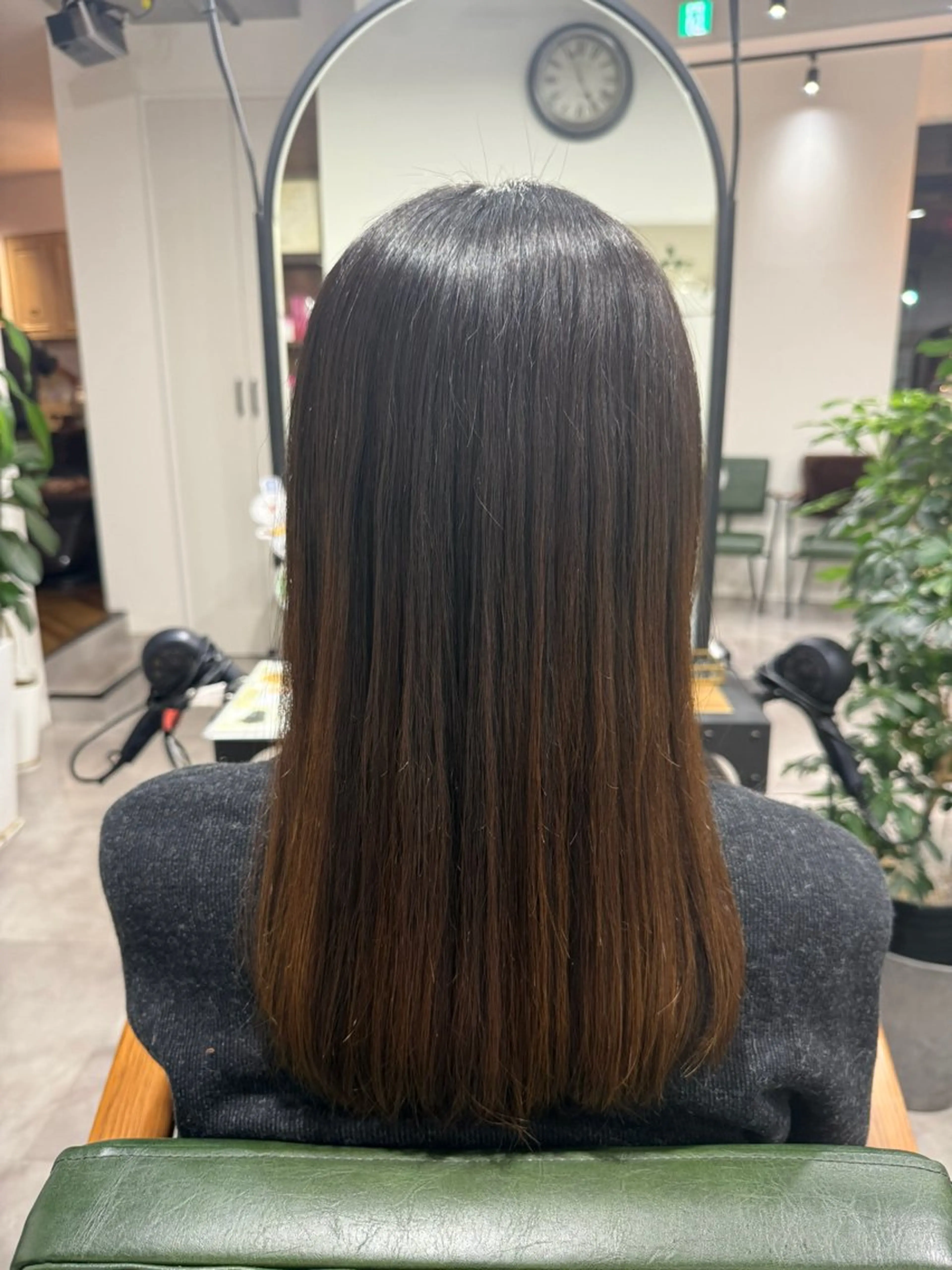 ロング カット 縮毛矯正 🫧髪質改善🫧/ 椛島流音のヘアスタイル