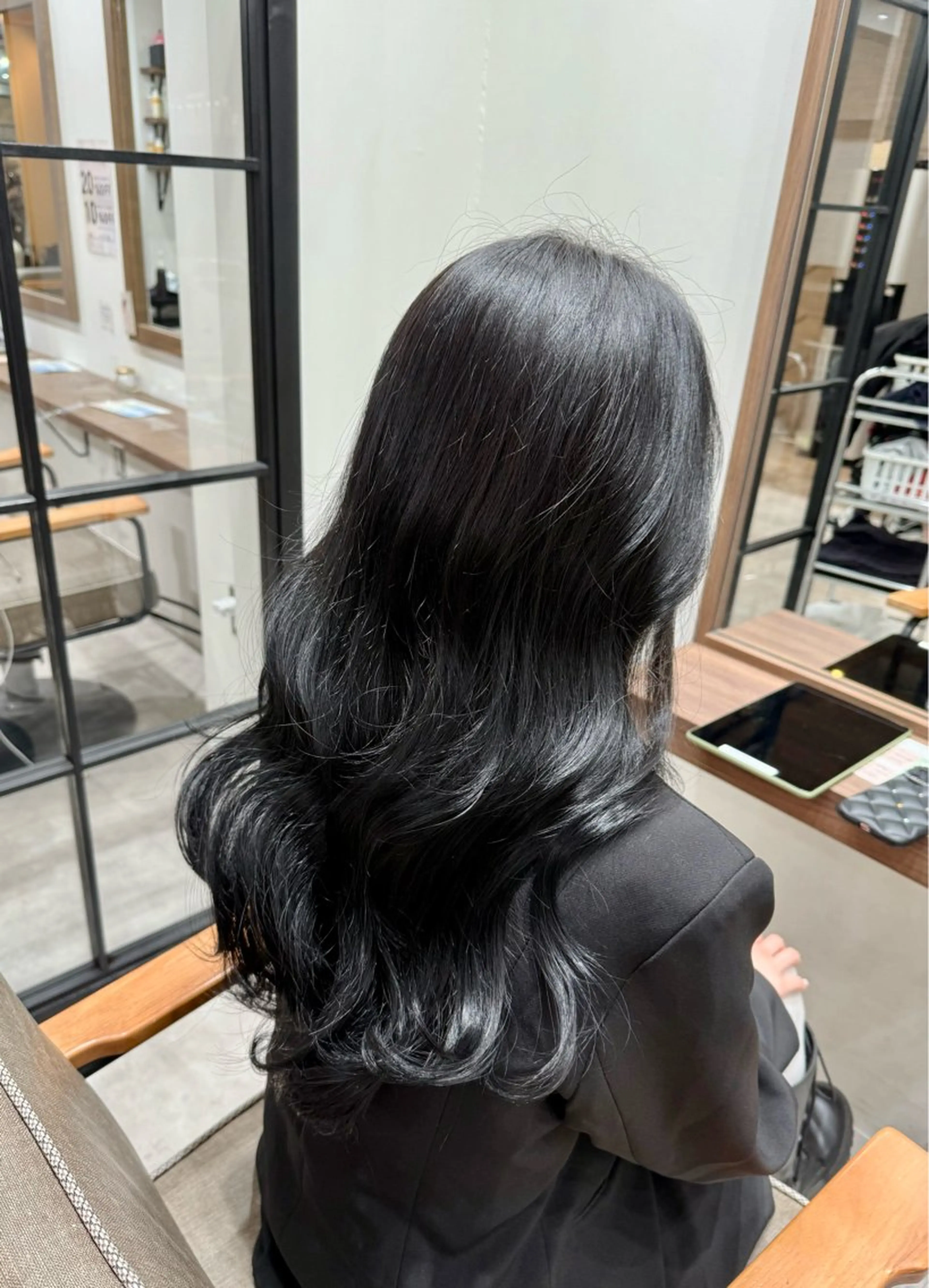 セミロング カット ヘアカラー トリートメント 舟橋 瑞稀のヘアスタイル