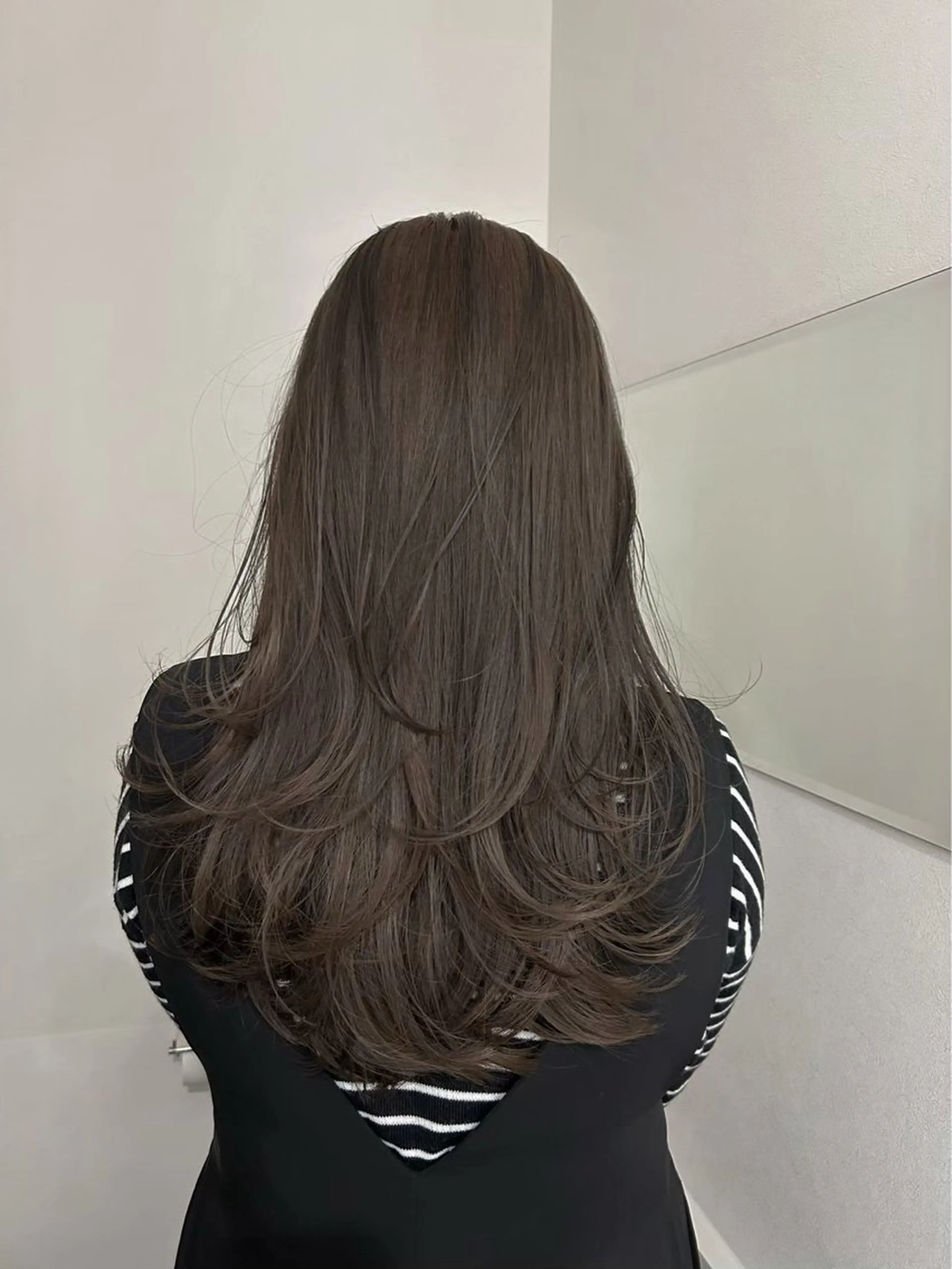 ロング カラー ヘアカラー トリートメント ヘアセット グレージュ/ベージュ /経堂/sana🌱のヘアスタイル