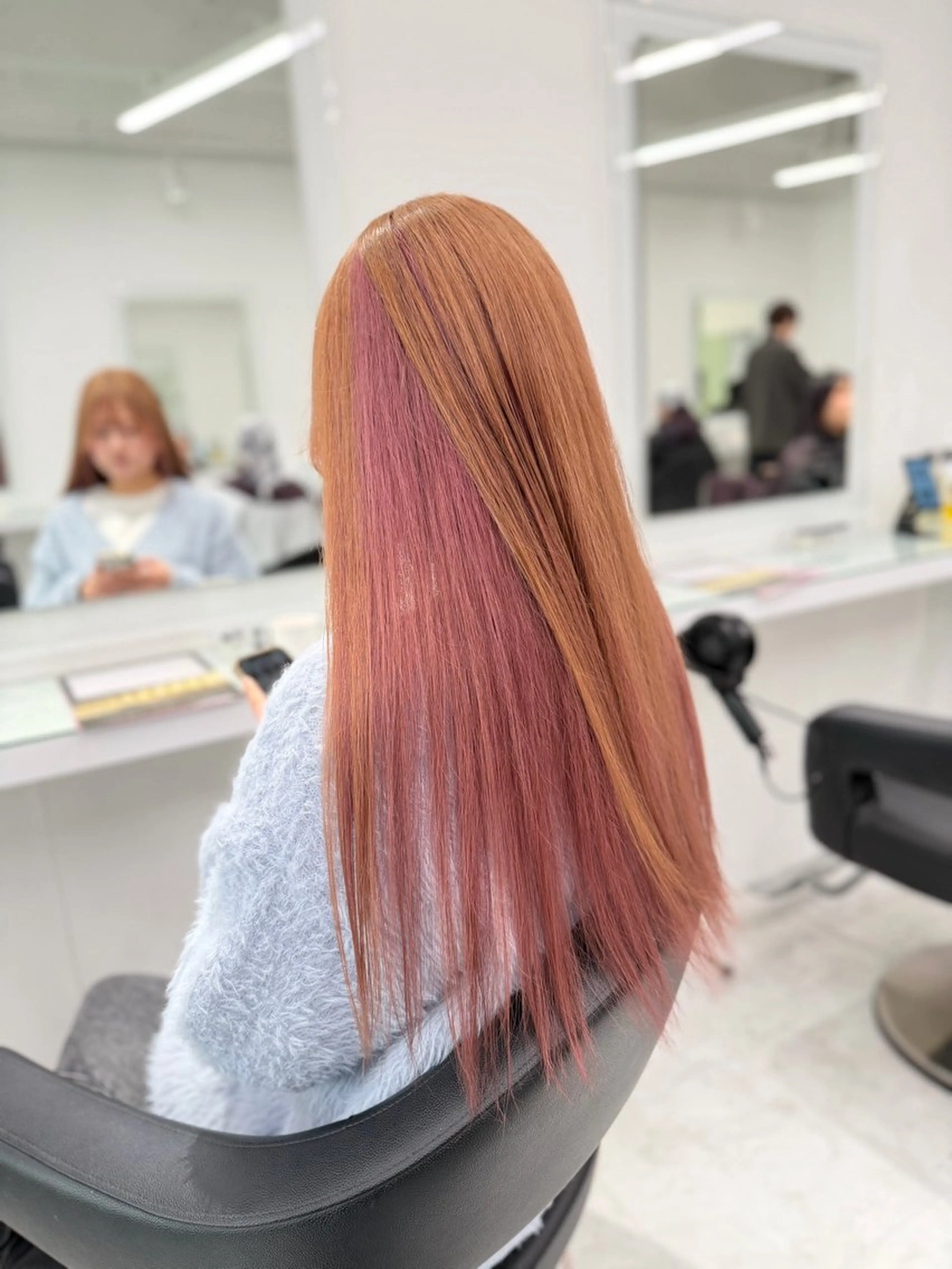 セミロング カラー ヘアカラー トリートメント ヘッドスパ ヘアセット ❄最強かわいいカラー ❄️MINA❄️のヘアスタイル