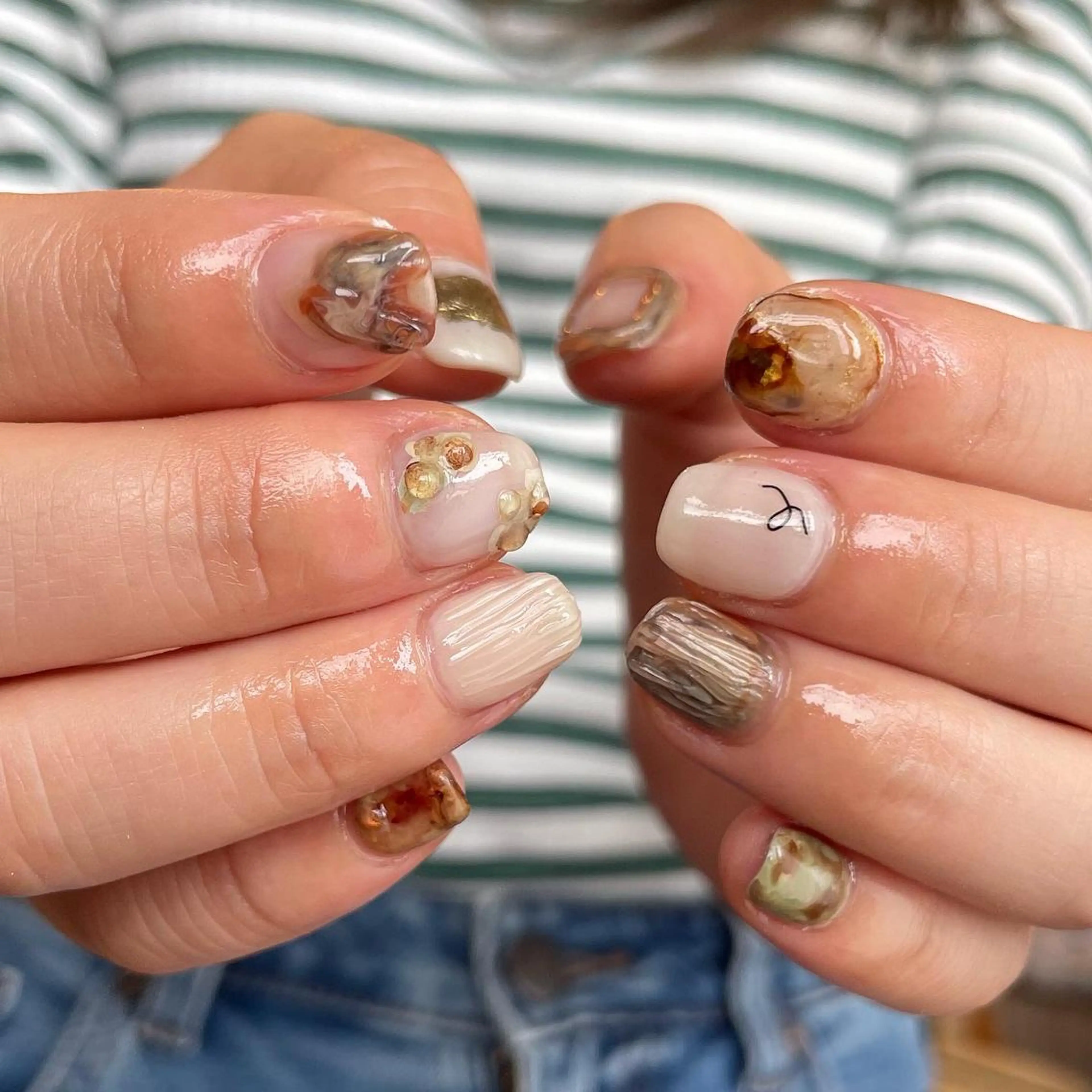 ネイル ハンドネイル mio _POHEURのネイルデザイン