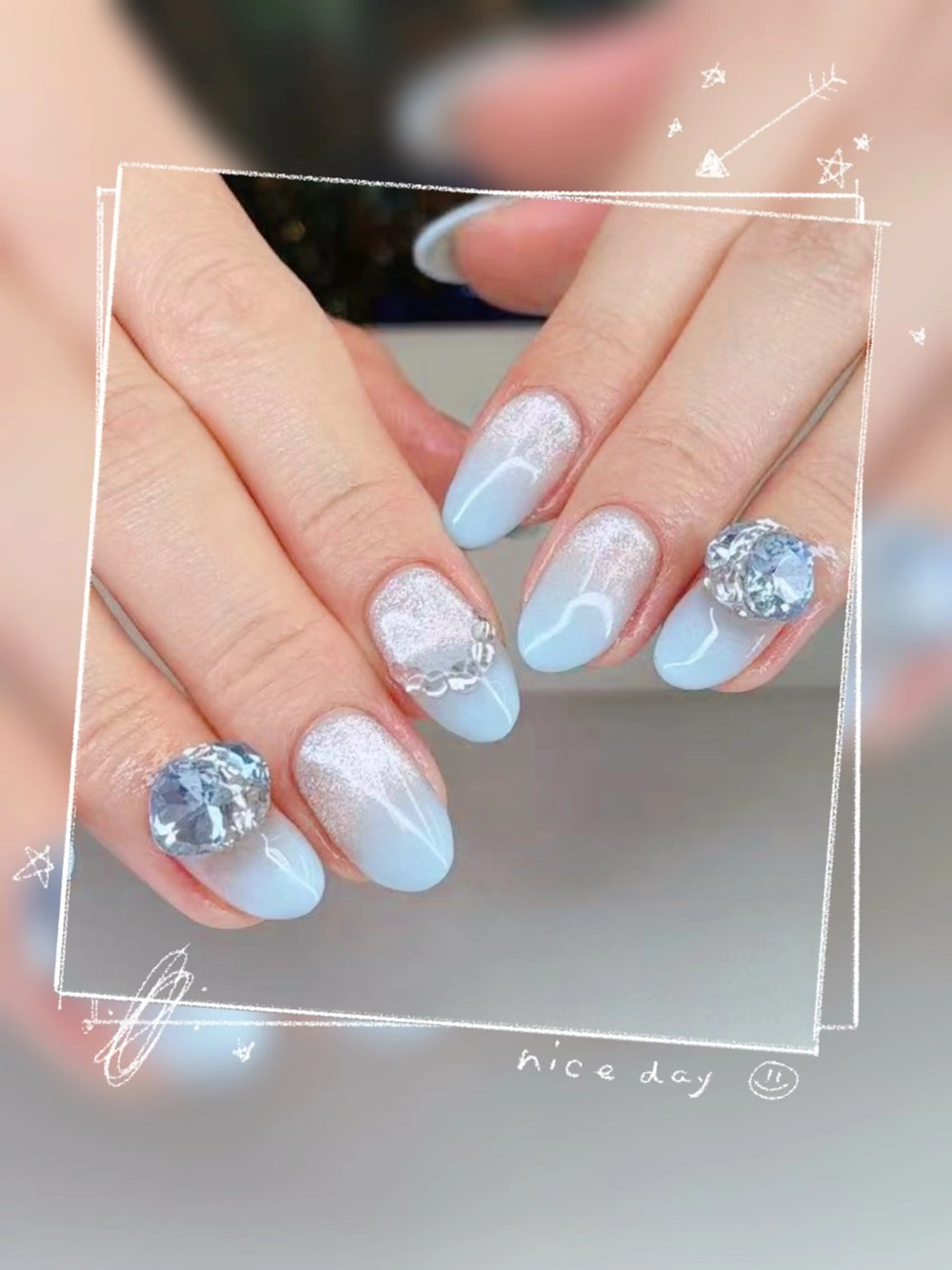 ネイル ハンドネイル フットネイル ハンドケア AngelChris ビューティーサロンのネイルデザイン