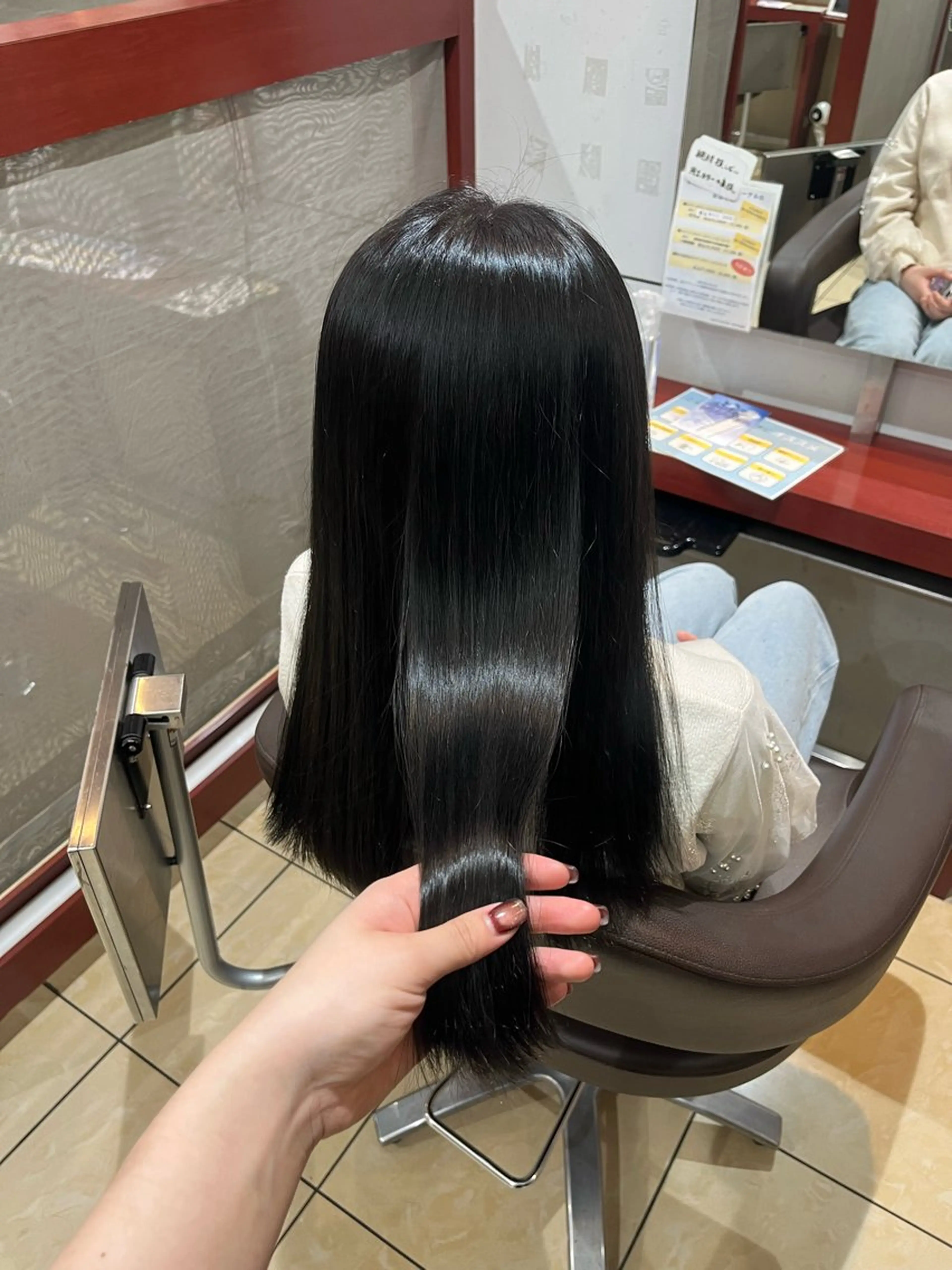 カラー ヘアカラー トリートメント 伊部 しづきのヘアスタイル