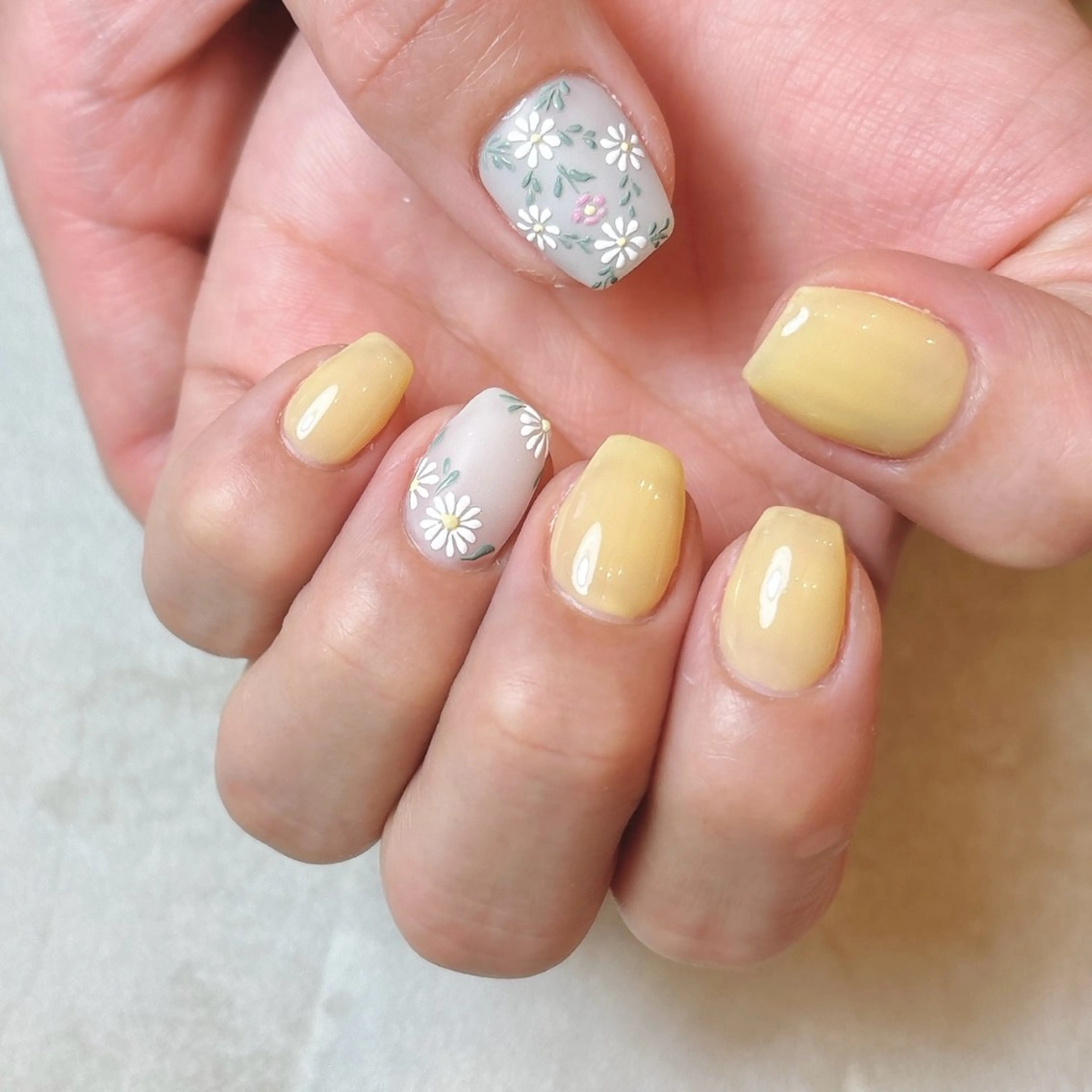 ネイル ハンドネイル Radia bykaonailsのネイルデザイン