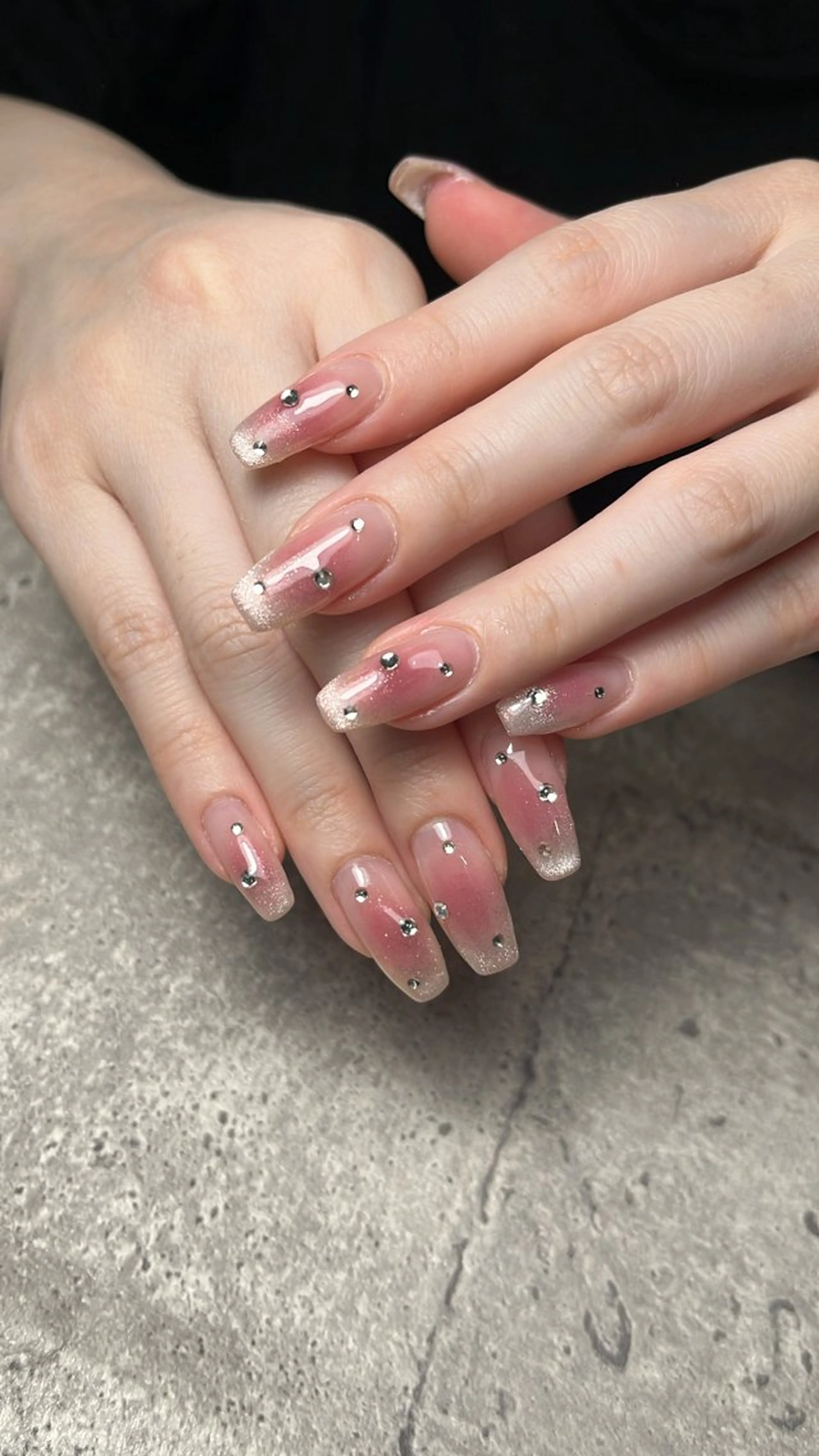 ネイル チークネイル 持ち込み ハンドネイル HAIR salonTARGET所属・_______ SAKI NAIL.のネイルデザイン