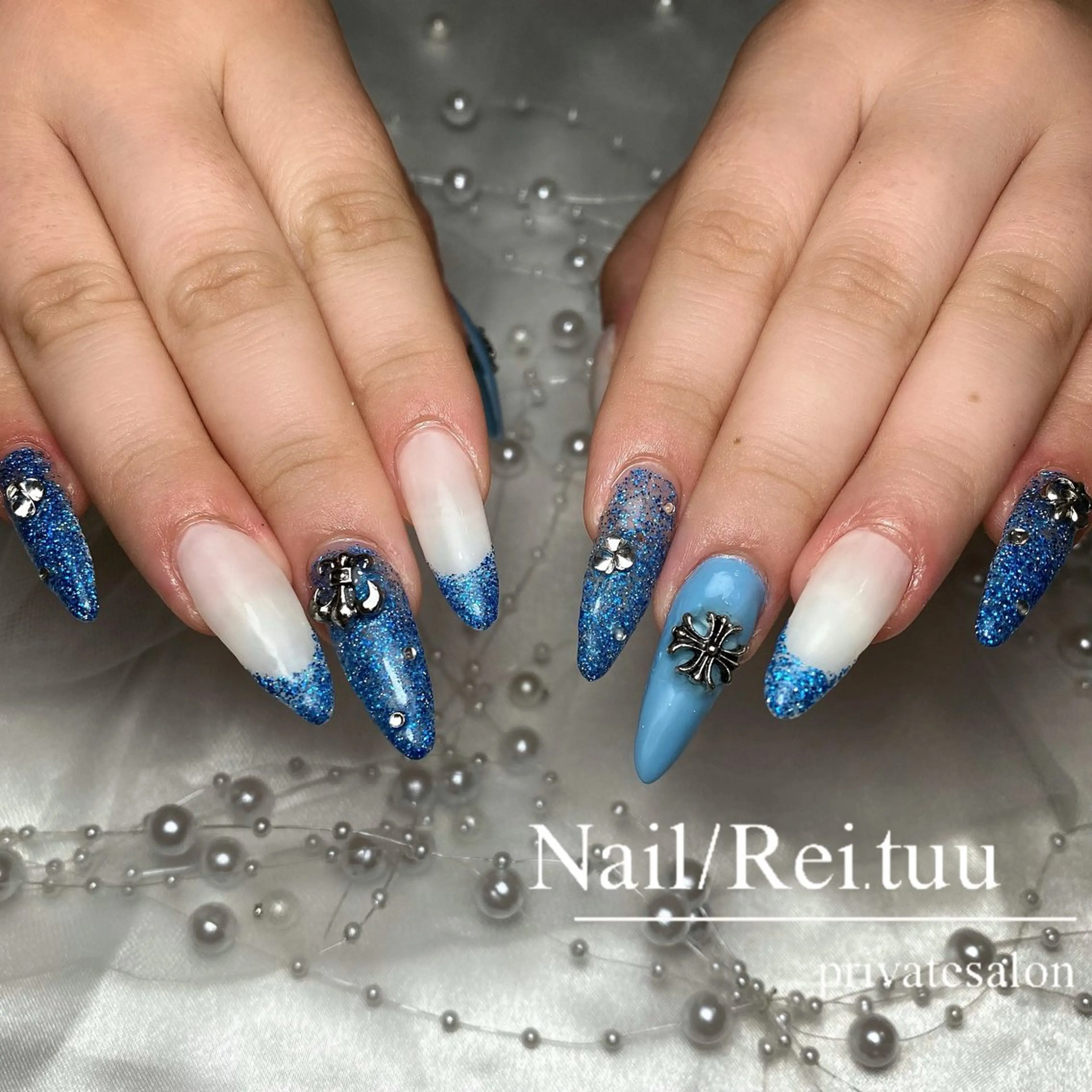 ネイル チークネイル フラッシュネイル フットネイル フレンチネイル キラキラネイル Nailsalon / Rei.tuuのネイルデザイン