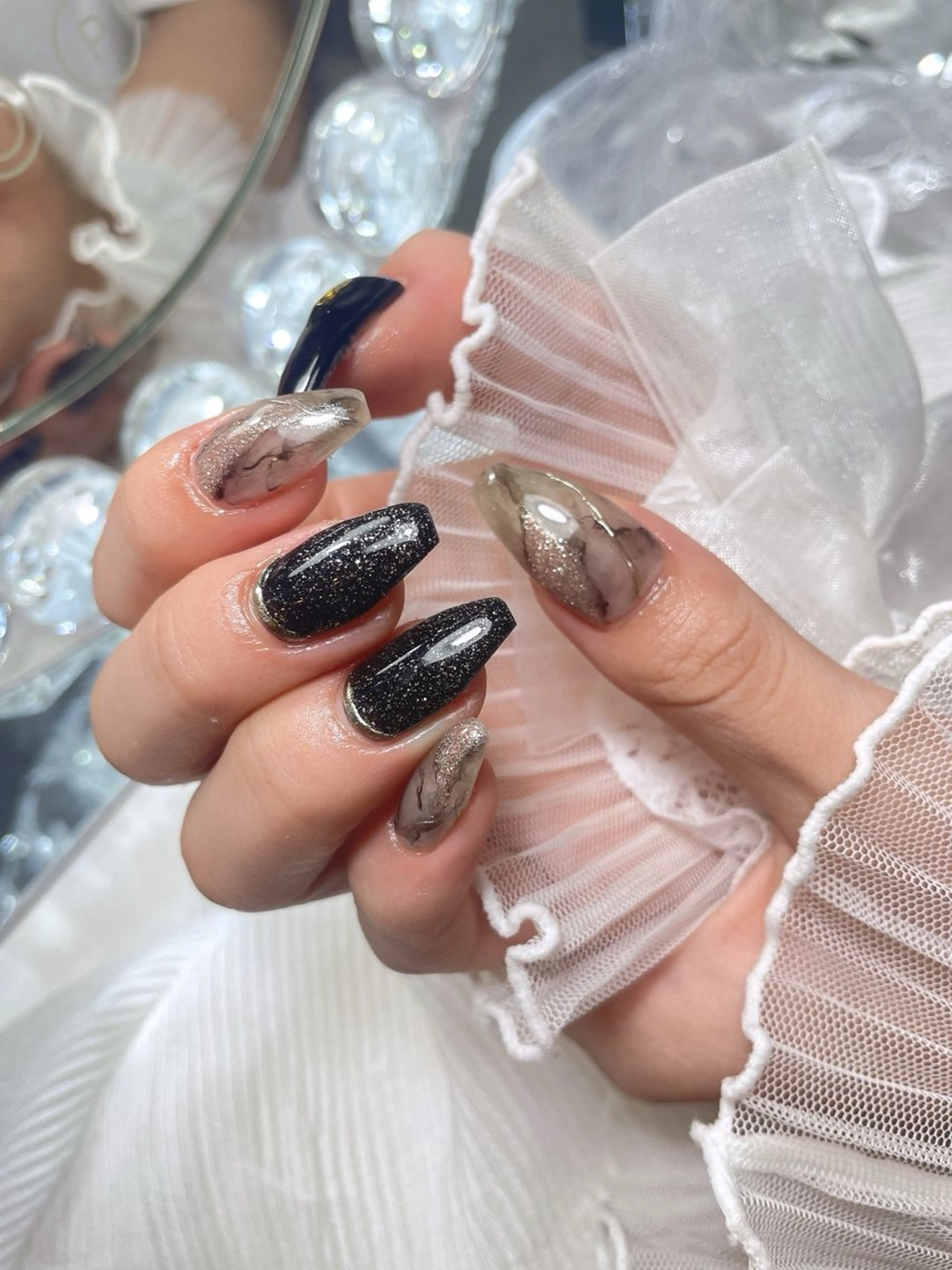 ネイル 23時まで❤︎韓国、 ワンホンネイルのネイルデザイン