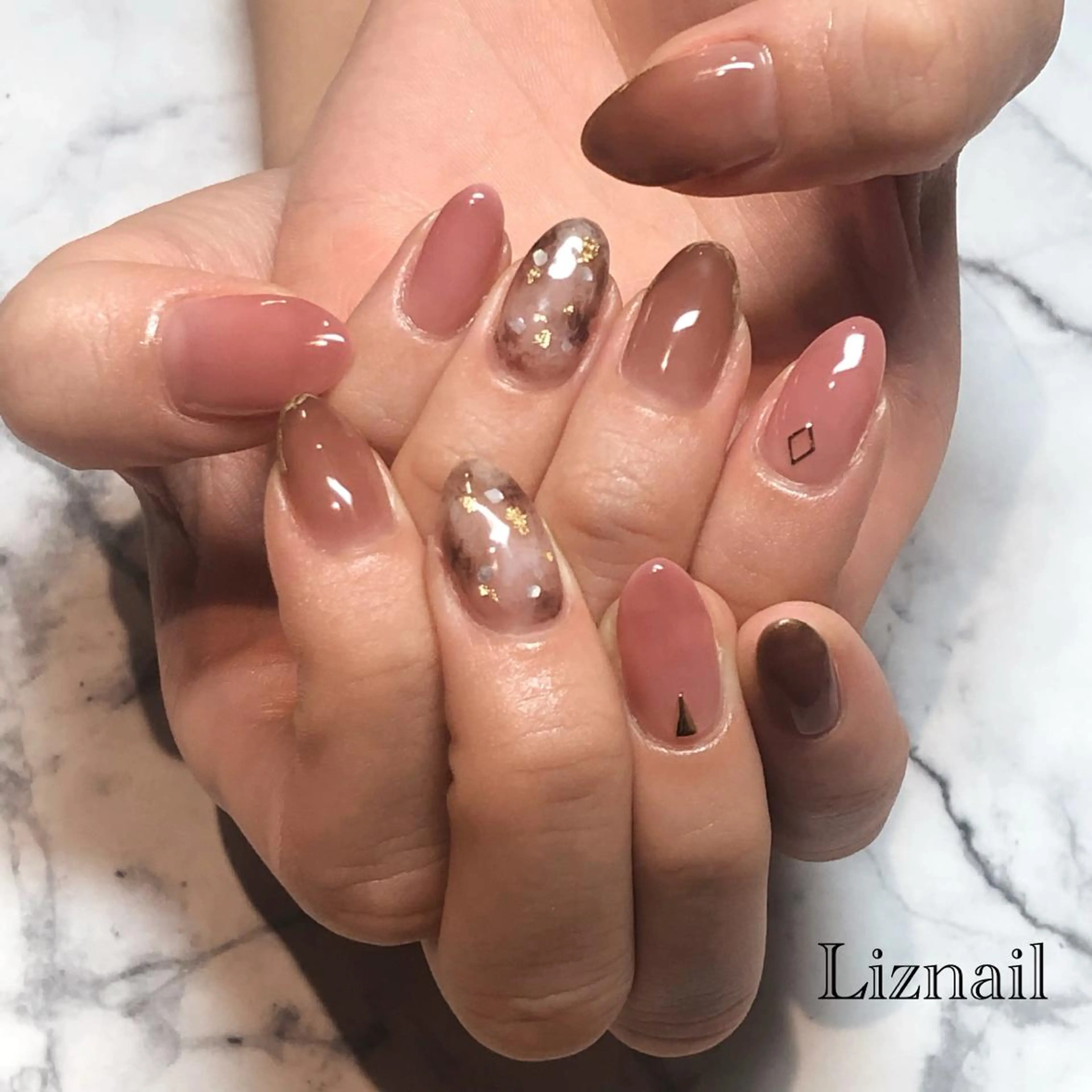 ネイル Rawr / saoriのネイルデザイン