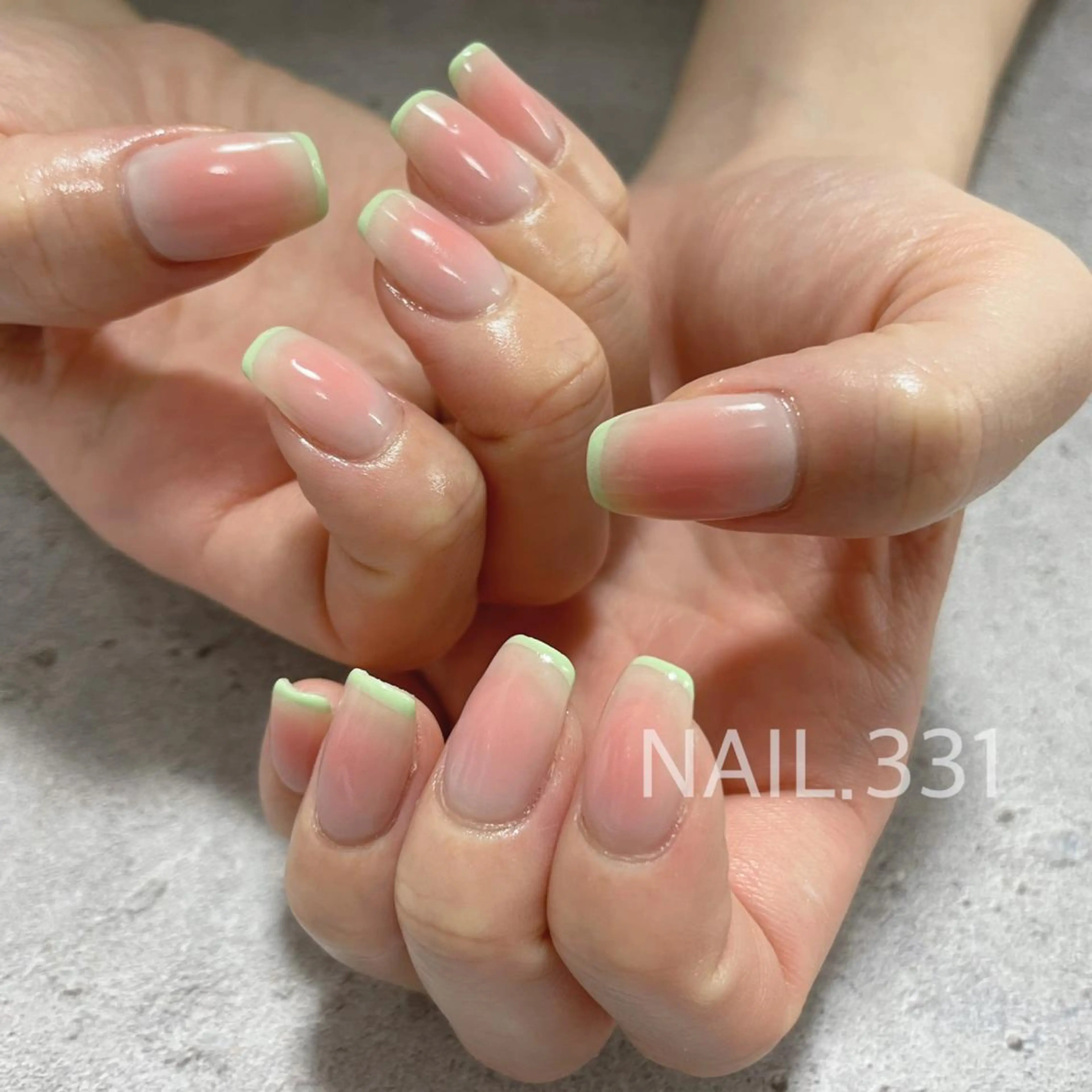 ネイル チークネイル フレンチネイル 持ち込み 夏ネイル NAIL.331所属・Nail 331のネイルデザイン