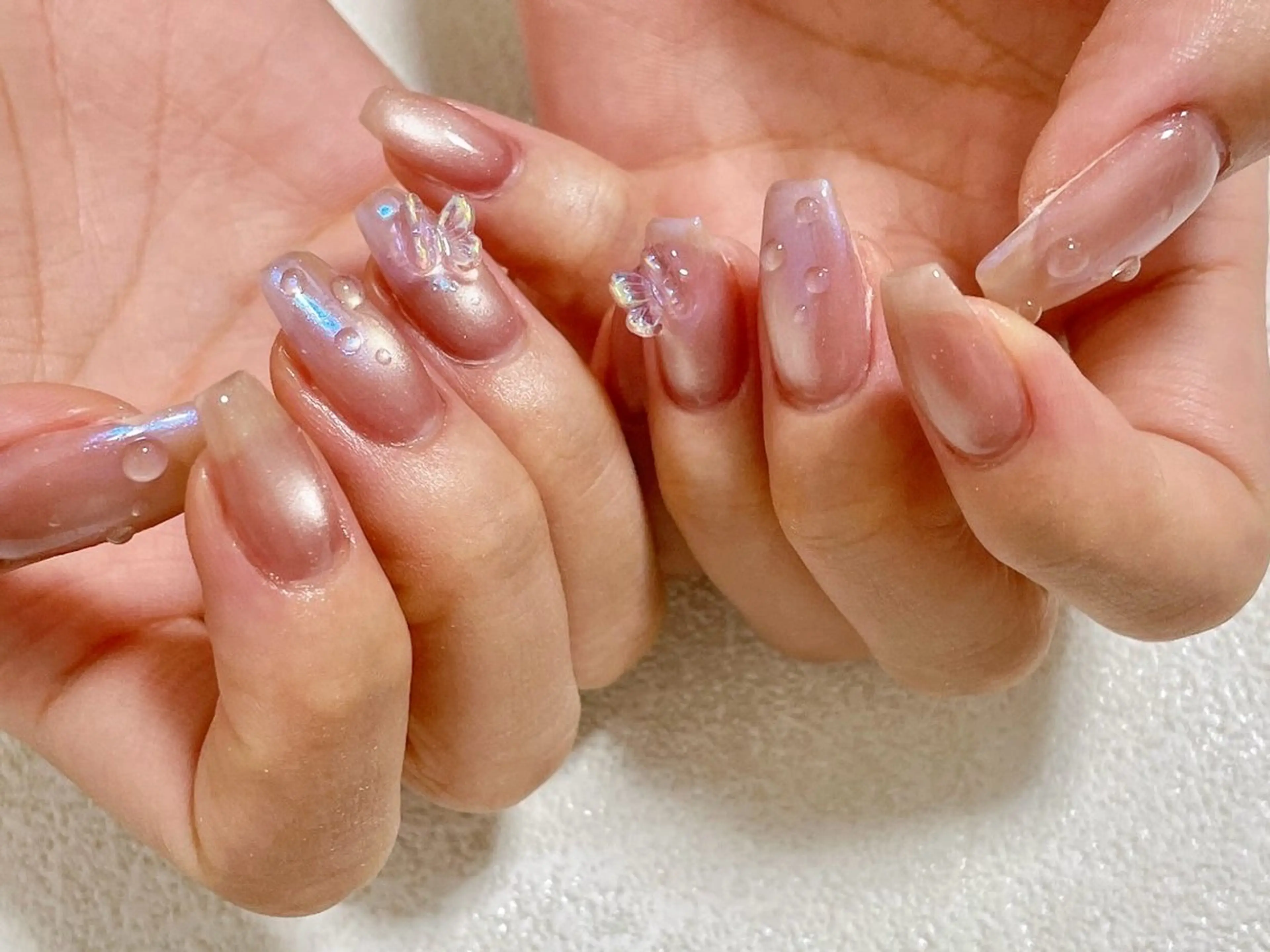 ネイル オーロラネイル ブルー フットネイル フレンチネイル ジェルネイル kiki nail たまプラーザのネイルデザイン