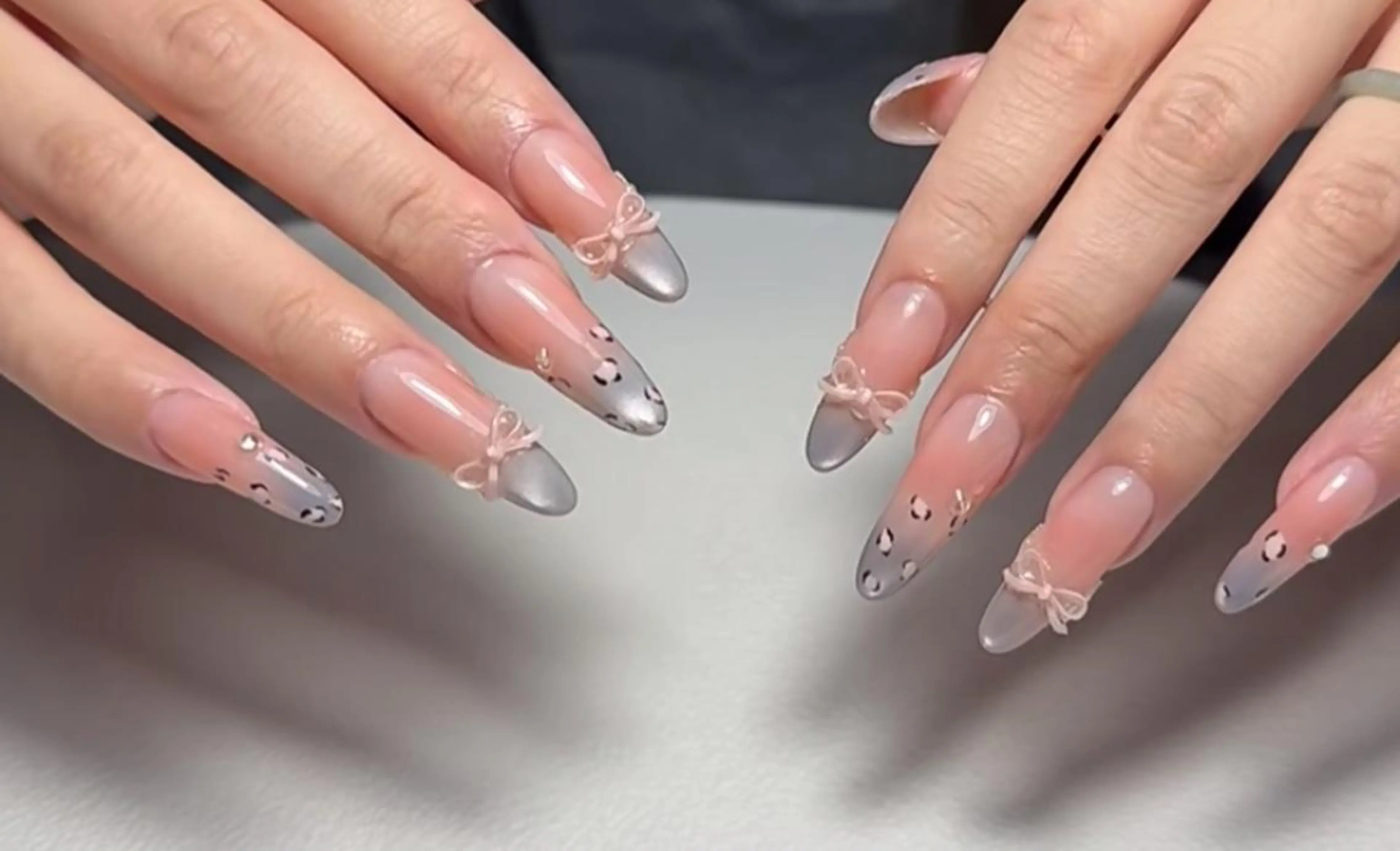 ネイル ハンドネイル ハンドケア 🍑 momo_nailのネイルデザイン