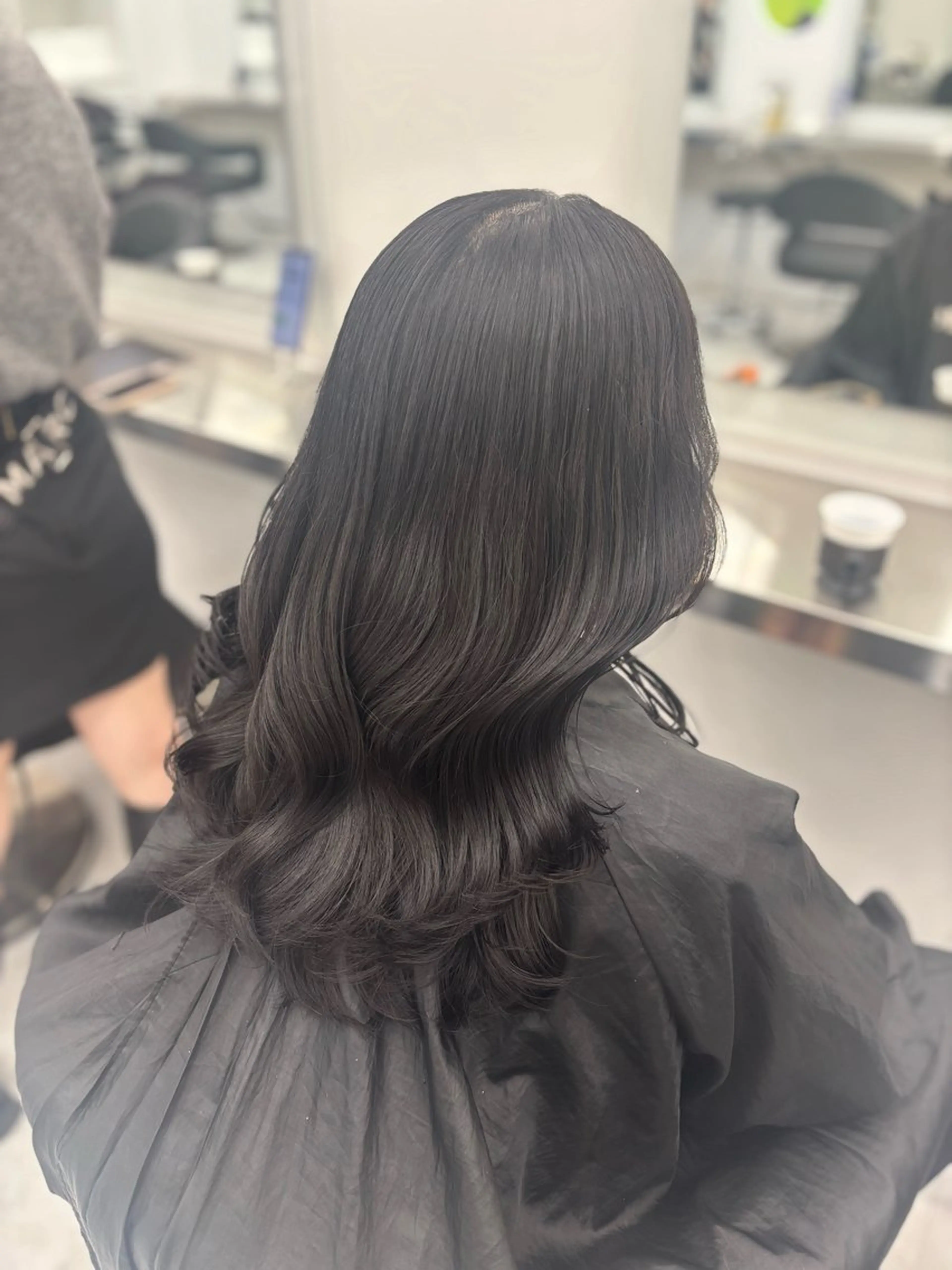 ロング カラー カット ヘアカラー 韓国風暗髪ヘア🤍 🫧MIREIのヘアスタイル