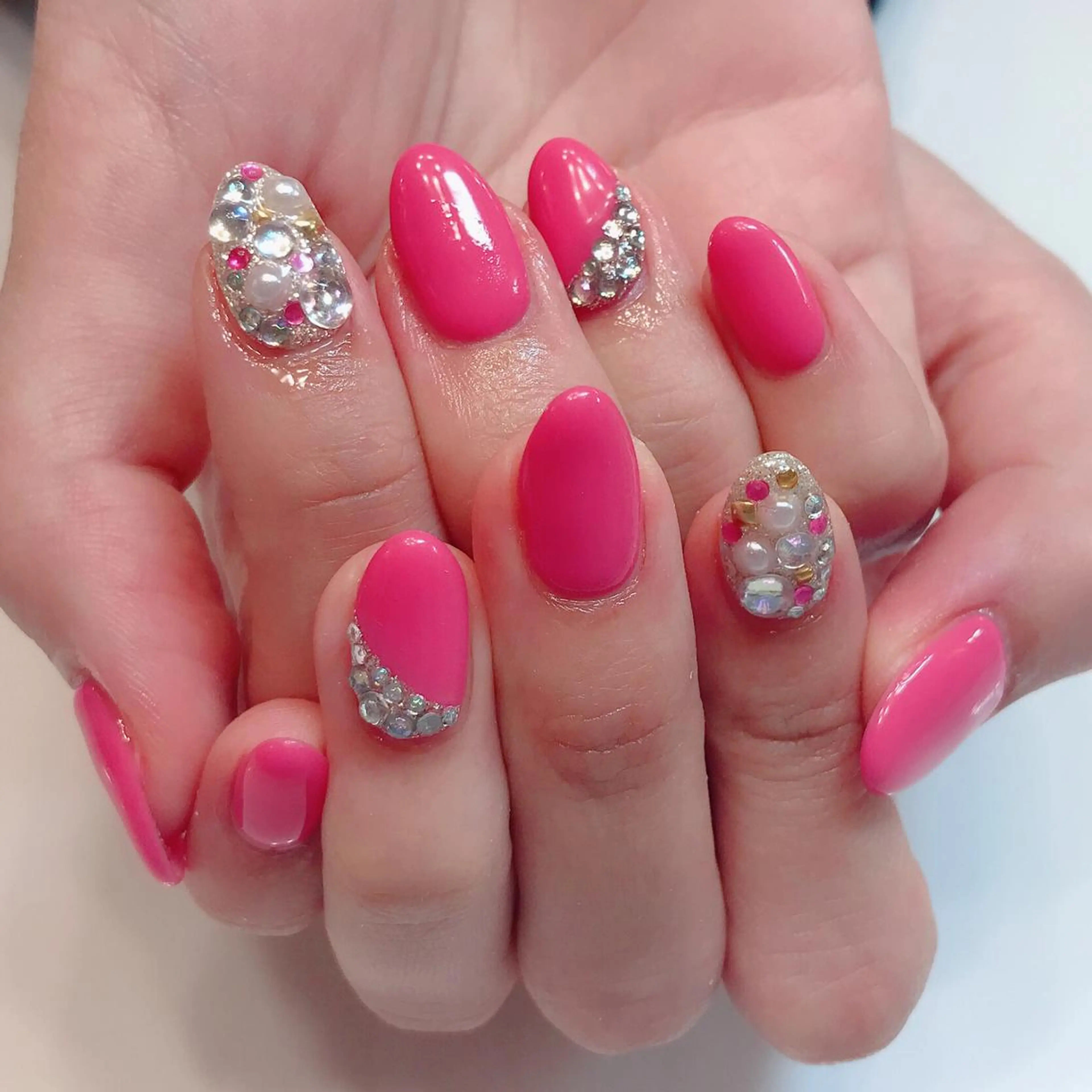 カラー ネイル Q Free nailsのネイルデザイン