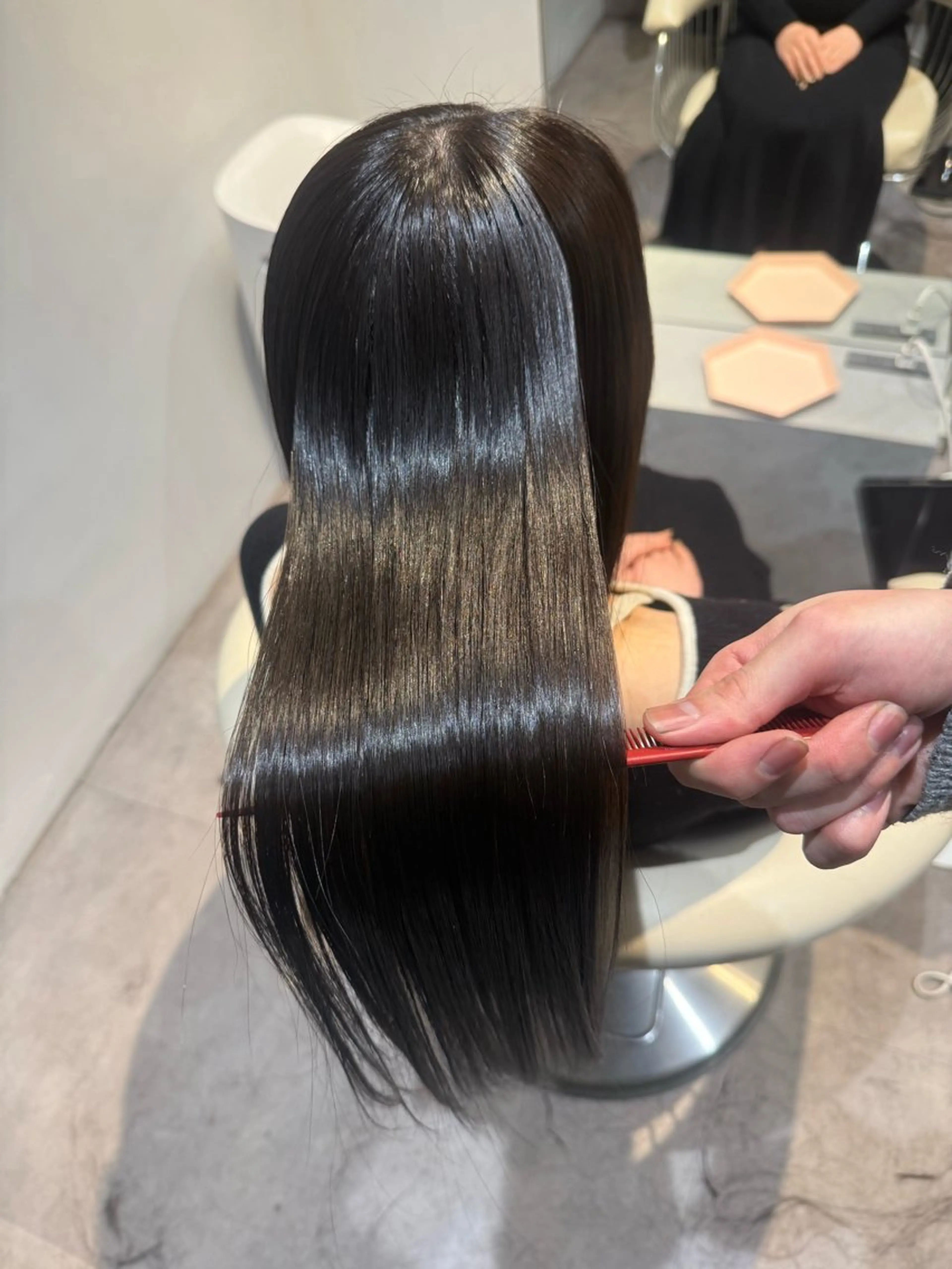 ロング カラー 透明感カラー グレージュ 髪質改善 トリートメント カット ヘアカラー トリートメント 💎透明感カラー特化 💎TAISEIのヘアスタイル