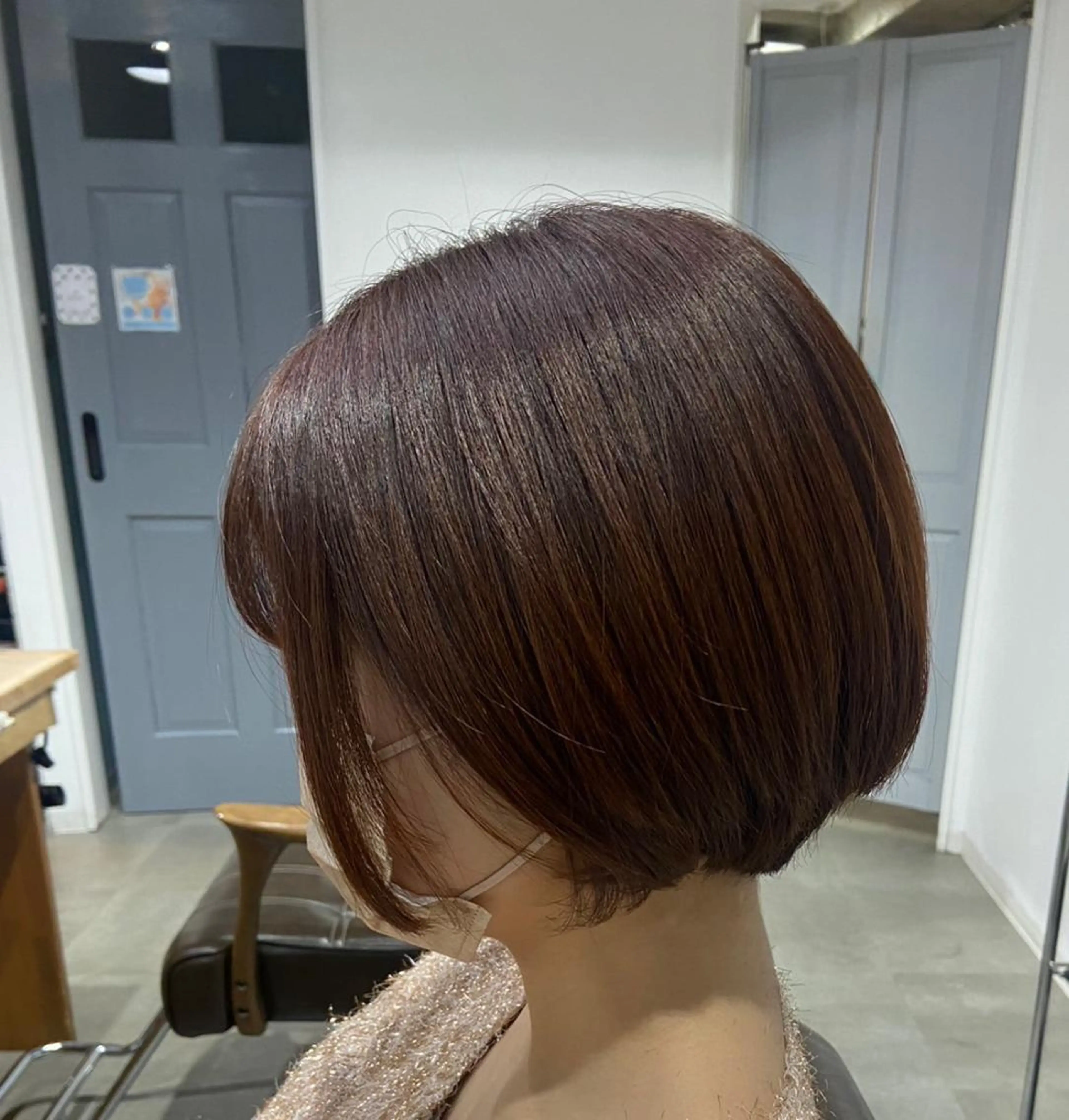 ショート 安岡美咲✂︎ 艶カラー/髪質改善のヘアスタイル