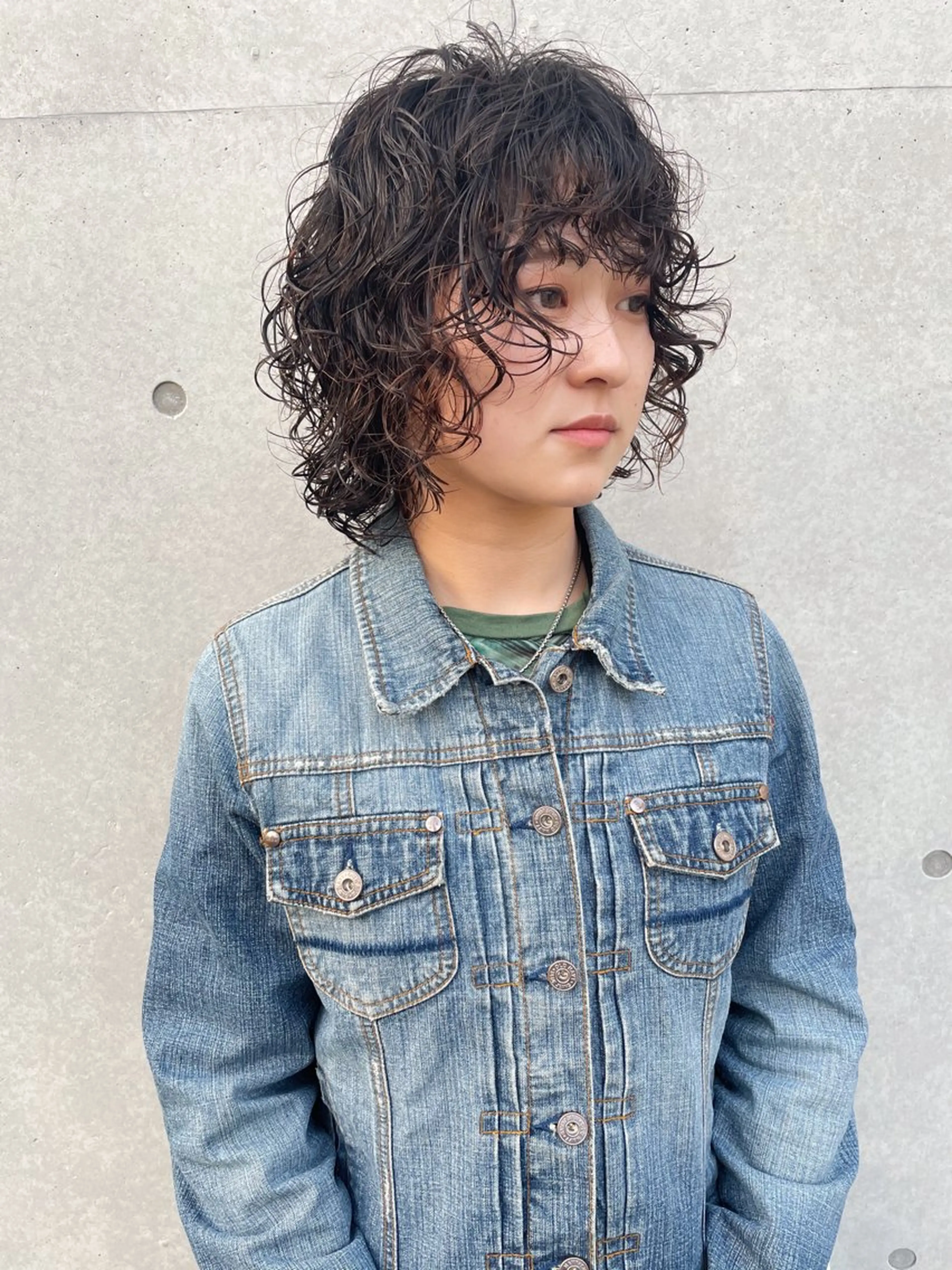 ミディアム パーマ ミディアムパーマ カット パーマ トリートメント センスをお届けします 大谷将生INFPのヘアスタイル