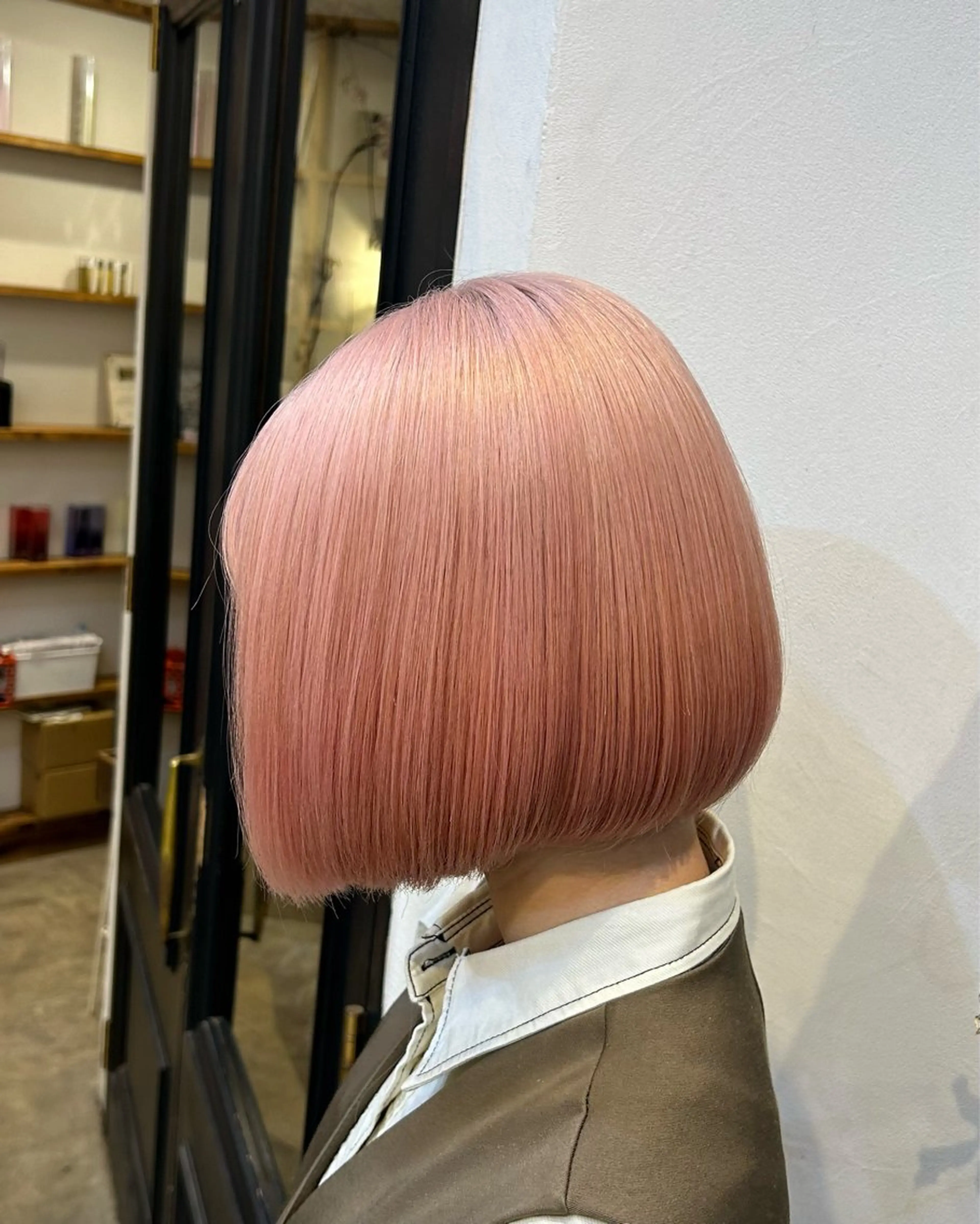 ミディアム ヘアカラー 松尾海奈 /ショートカットのヘアスタイル