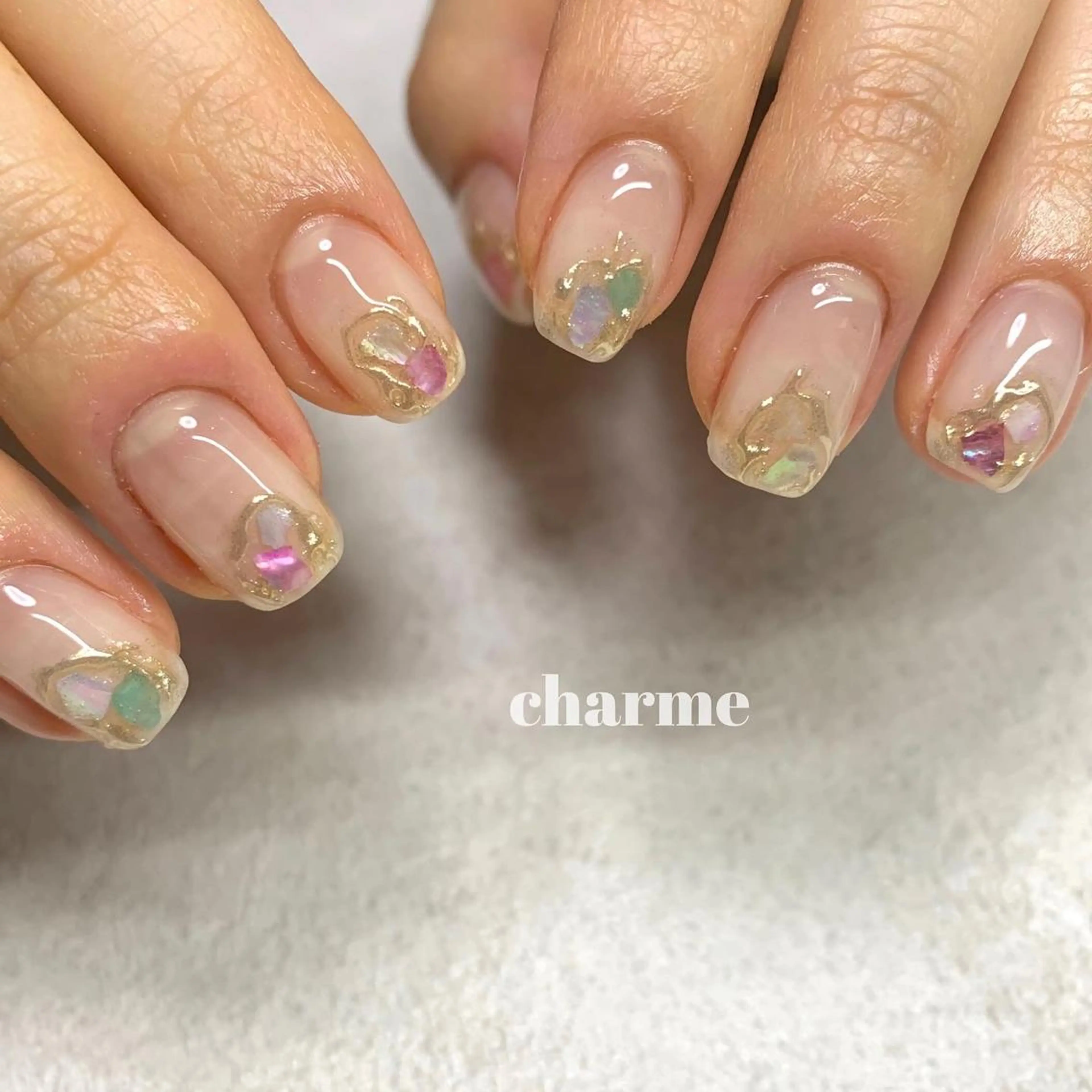 ネイル フレンチネイル charme所属・. SHIORIのネイルデザイン