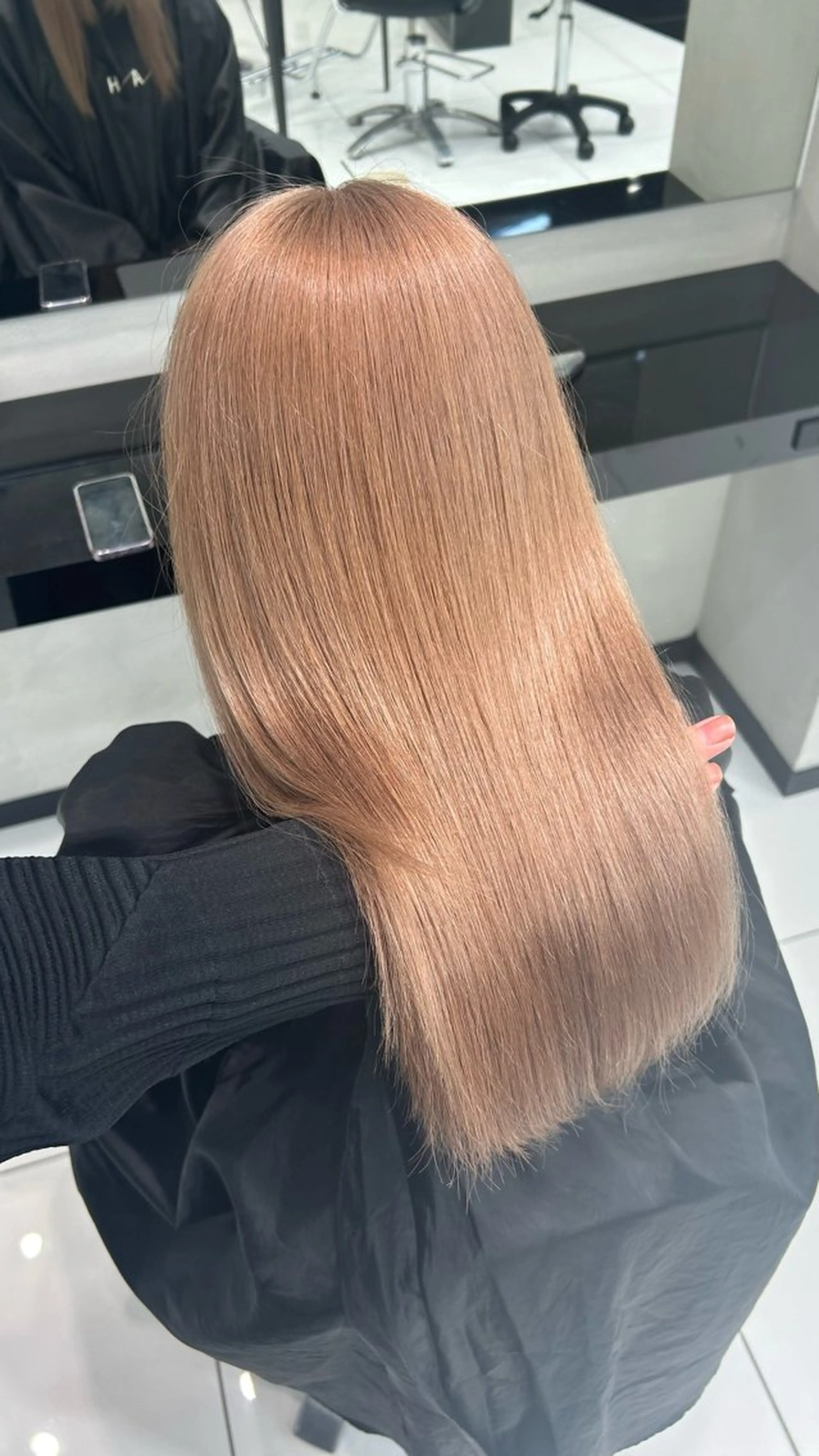 セミロング 🌷カット特化 渋谷美容師🌷のヘアスタイル