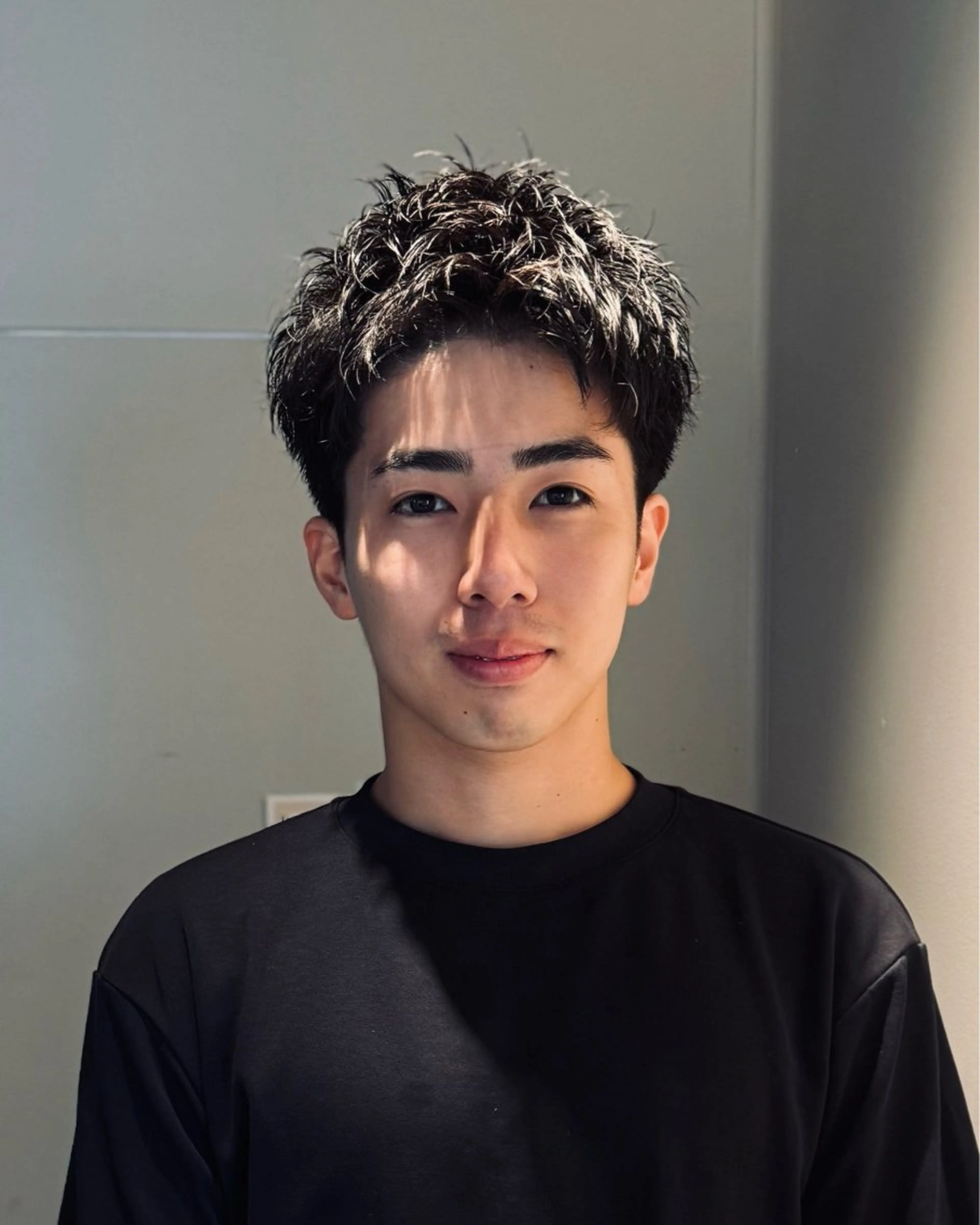 ショート パーマ メンズ メンズパーマ ショートヘア ニュアンスパーマ カット パーマ スパイキーショート 大人パーマ 丸山のヘアスタイル