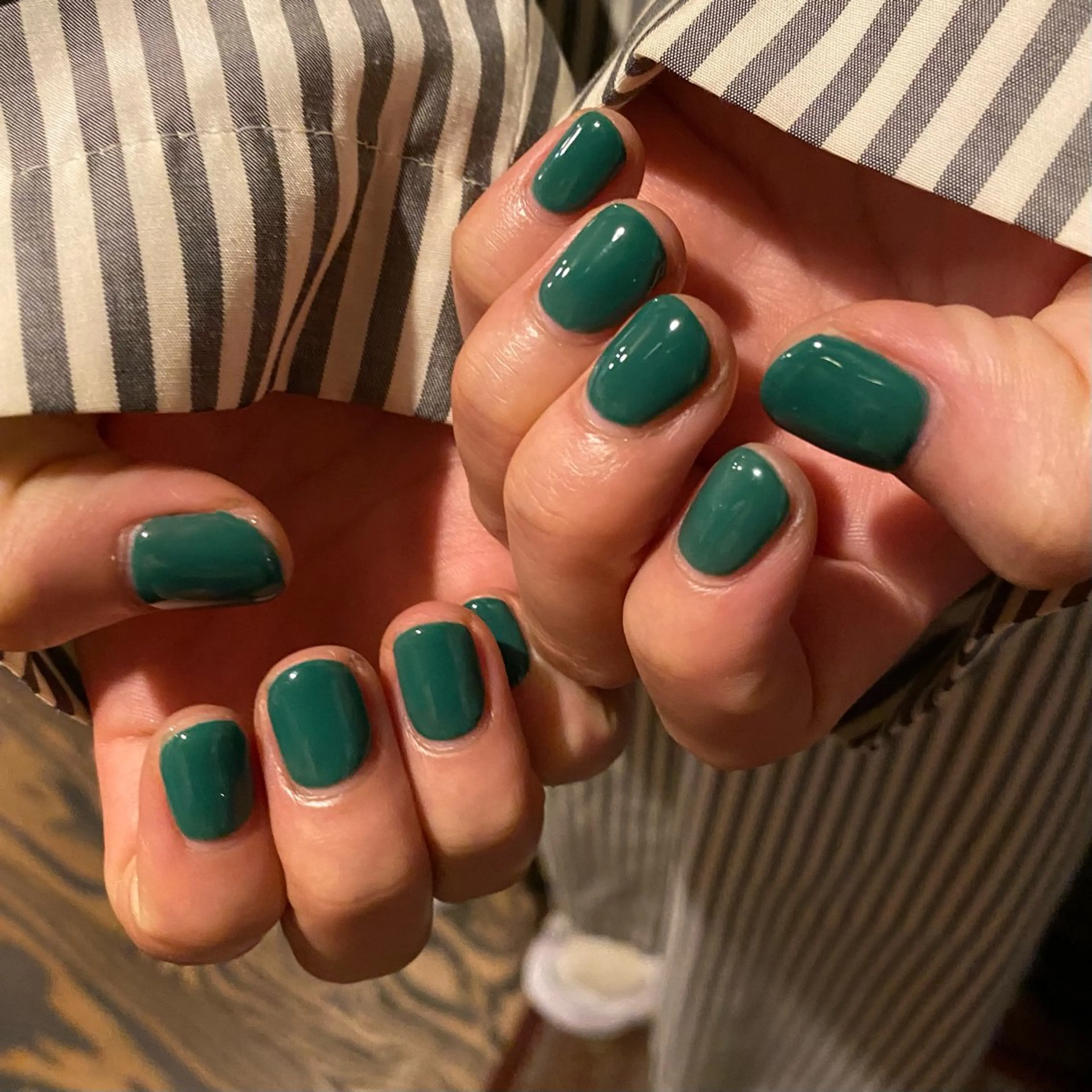 ネイル ワンカラーネイル ぷっくりネイル umi nailのネイルデザイン