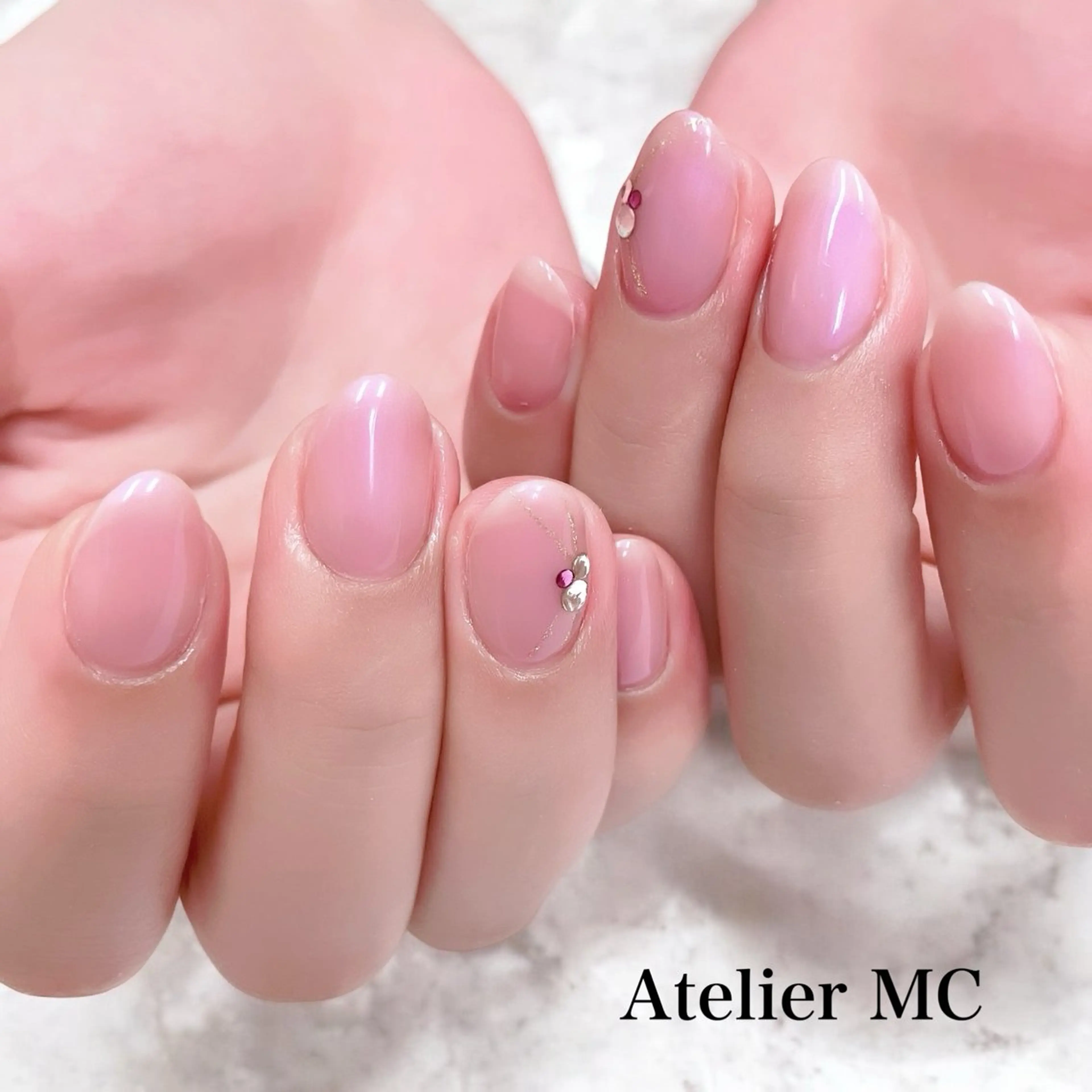 ネイル ハンドネイル アトリエ エムシー 【新富町・東銀座】のネイルデザイン
