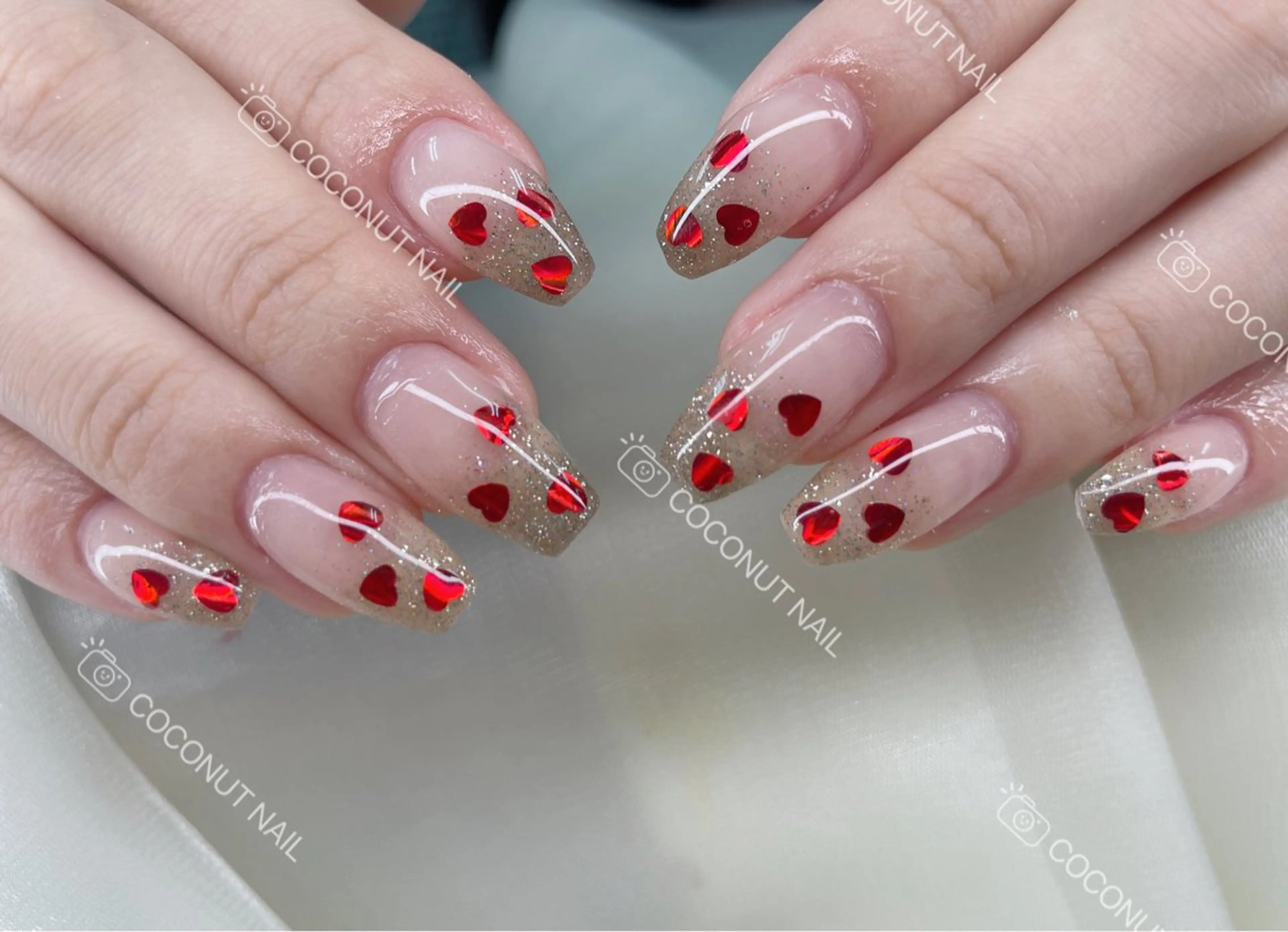 ネイル べっ甲ネイル フレンチネイル キラキラネイル マグネットネイル 大理石ネイル(マーブル) ハンドネイル 神田 ココナッツのネイルデザイン