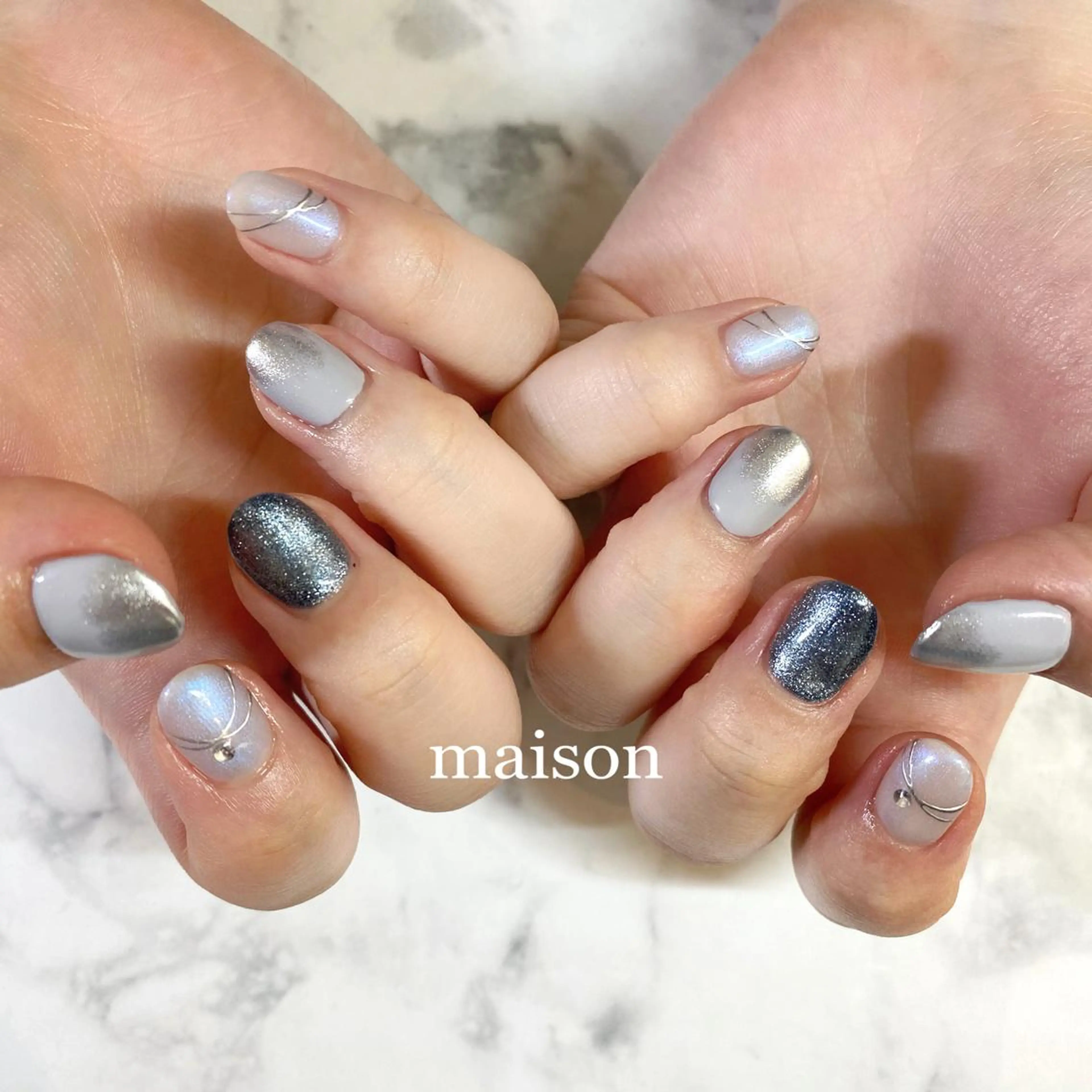 ネイル ブルー マグネットネイル ミラーネイル シンプルネイル ISHIHARA KANAのネイルデザイン