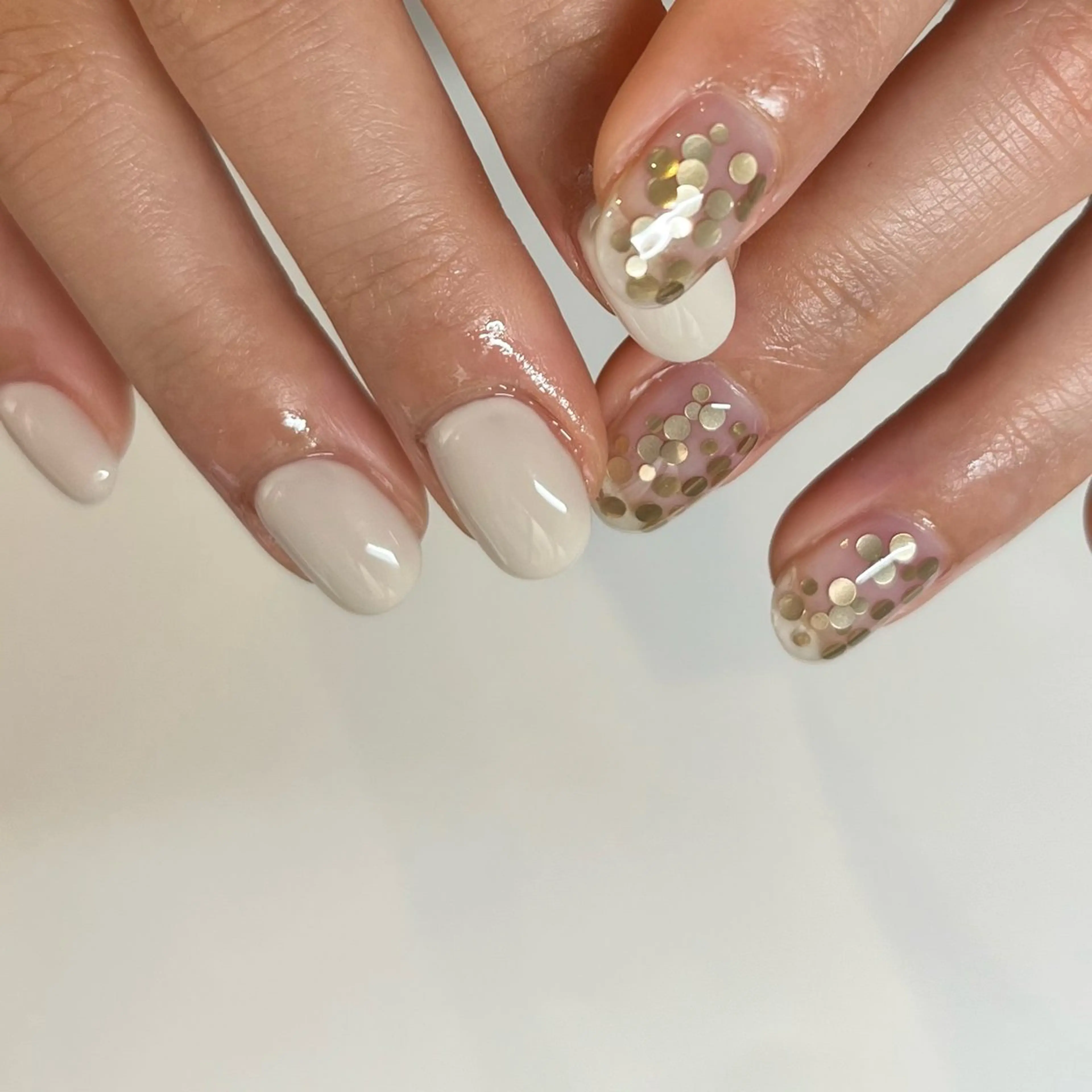 ネイル ワンカラーネイル ホワイト ハンドネイル mitsuki / Manonのネイルデザイン