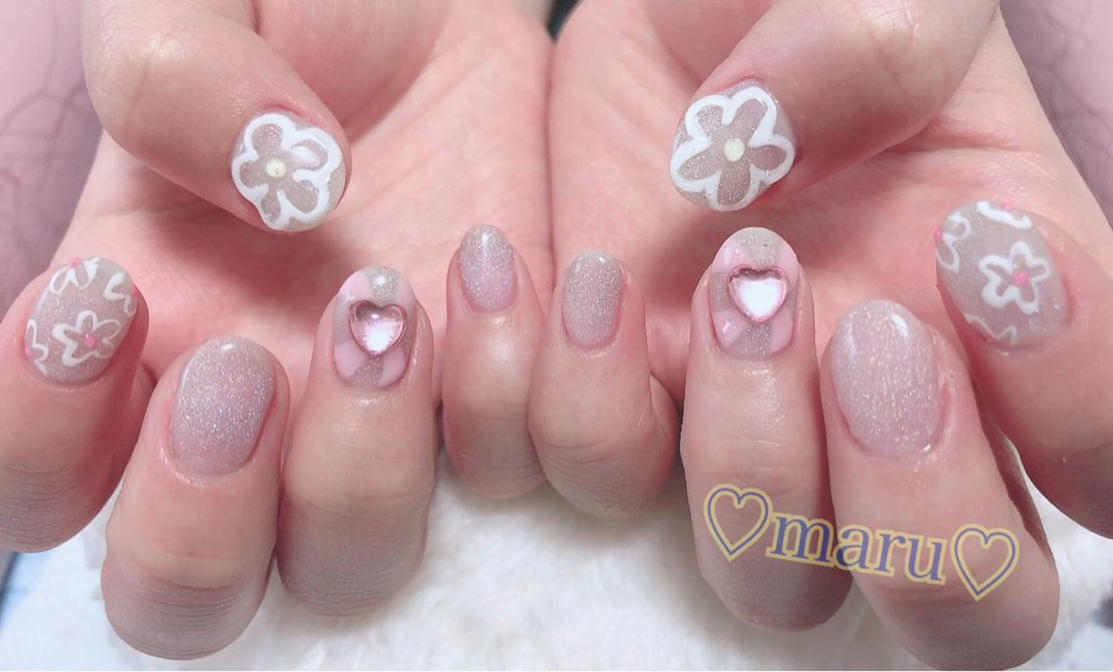 ネイル ハンドネイル フットネイル まるみ ♡のネイルデザイン