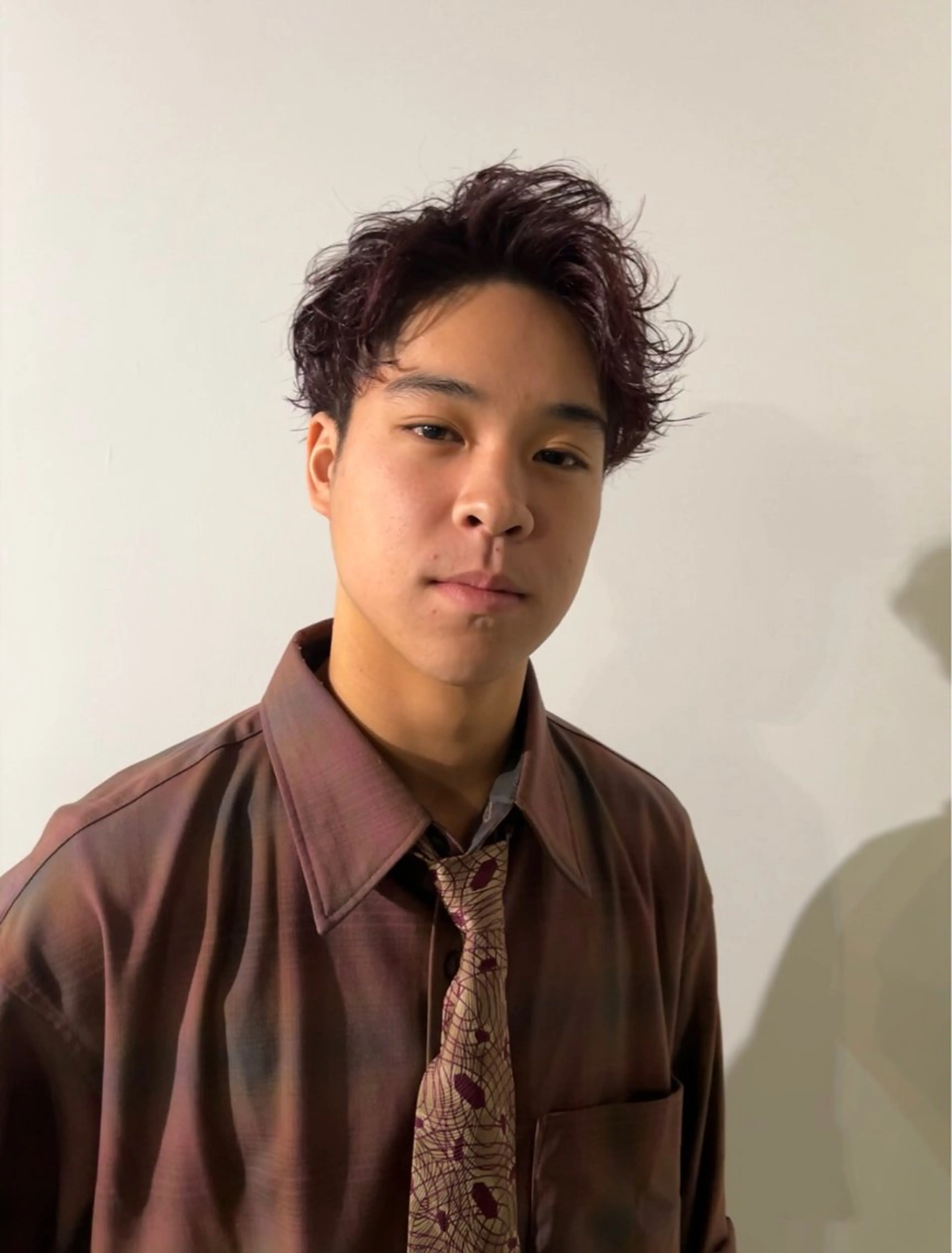 パーマ メンズ メンズブリーチ メンズハイライト メンズハイトーン メンズパーマ 髪質改善 ☀️Luana☀️ 公式/大通のヘアスタイル