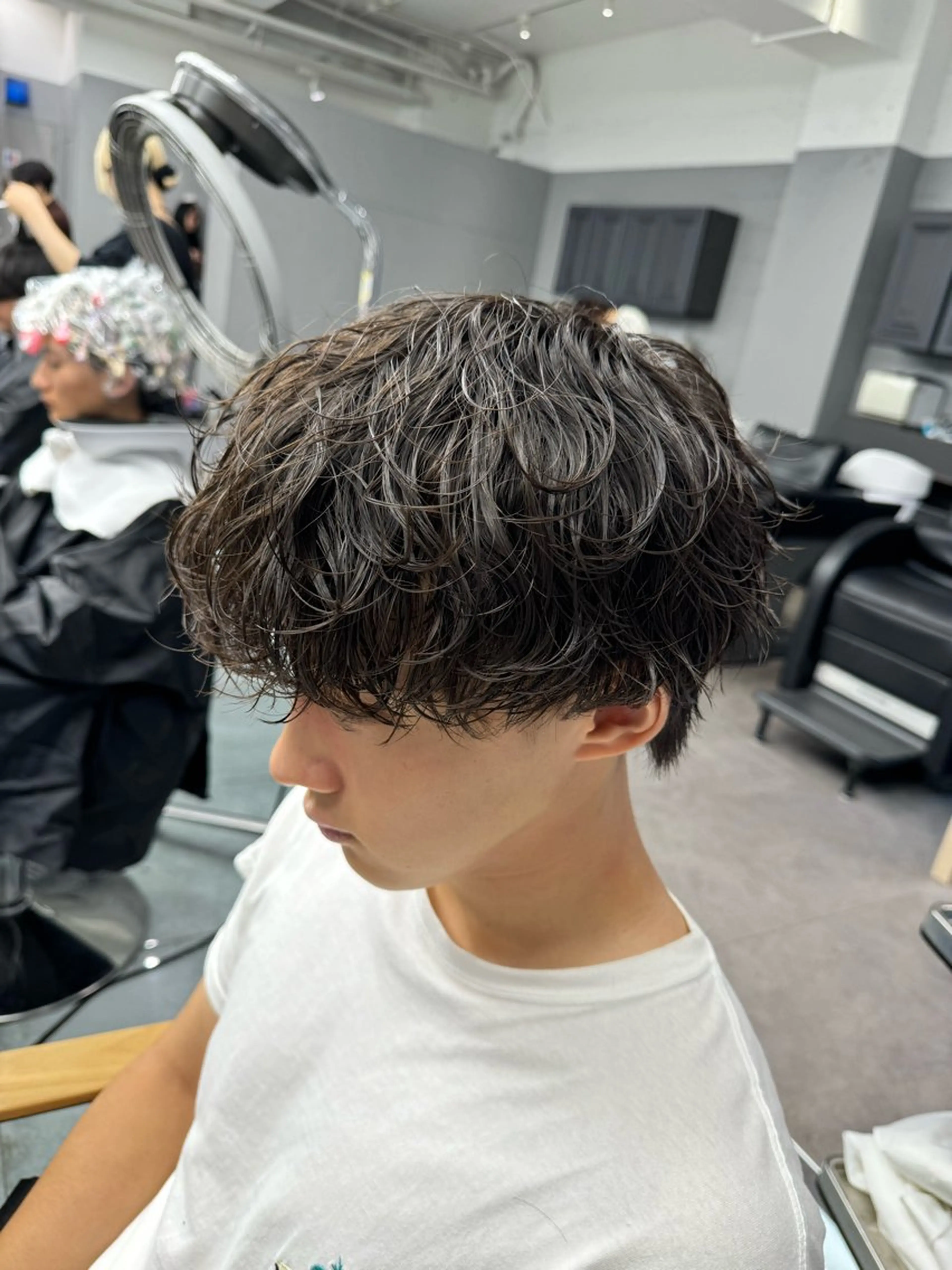 ショート パーマ メンズ ⭐︎ハイトーン /レイヤー✩momoのヘアスタイル